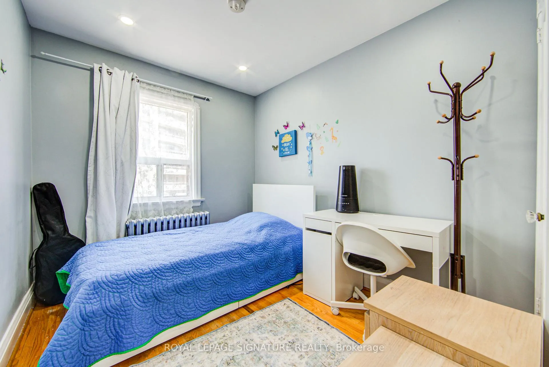 Photo 17 of 6 Cosburn Avenue, Toronto, Broadview North — HOMEH