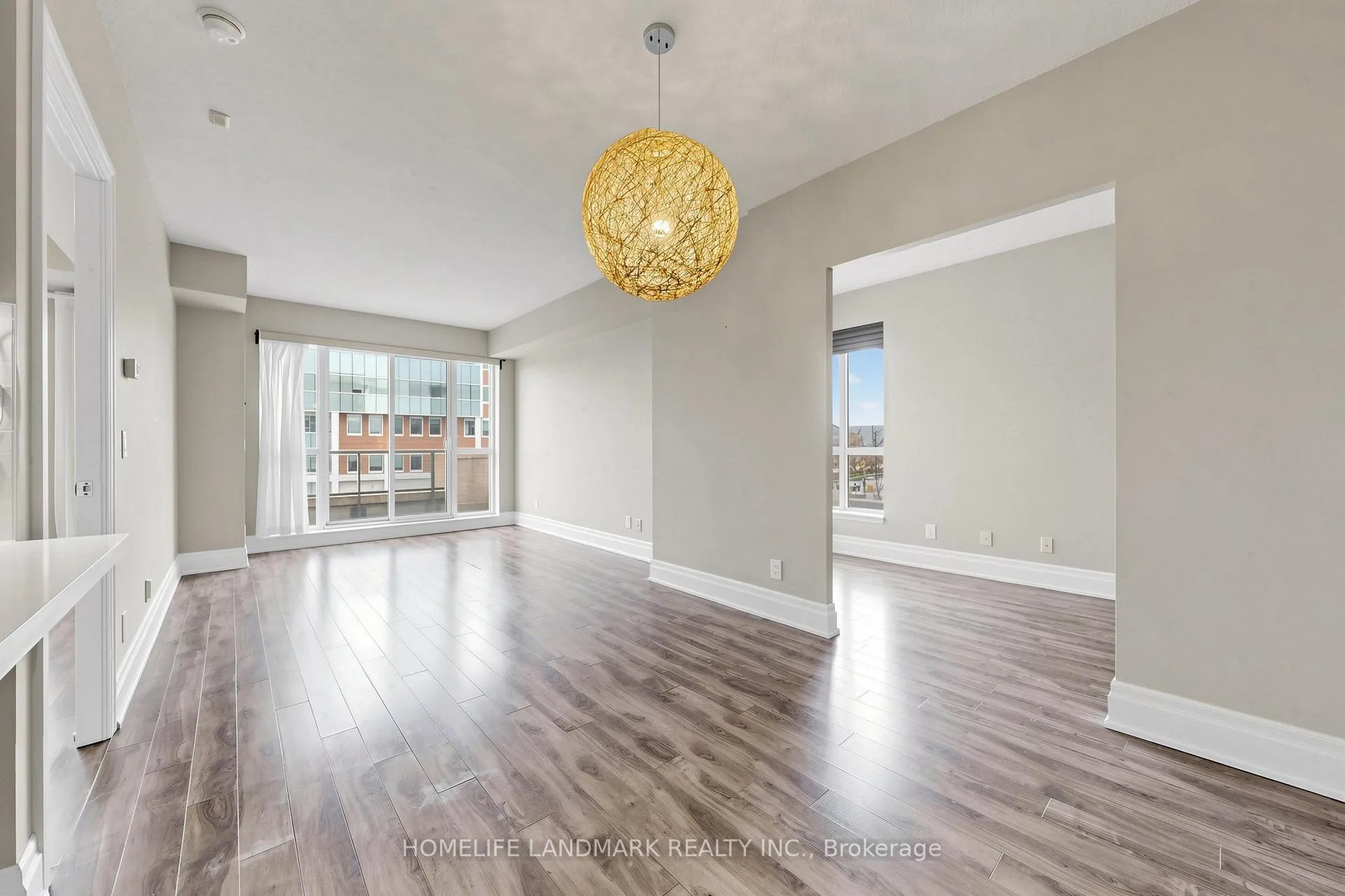Photo 2 of Unit 314B, 21 Upper Duke Crescent, Markham, Unionville — HOMEH