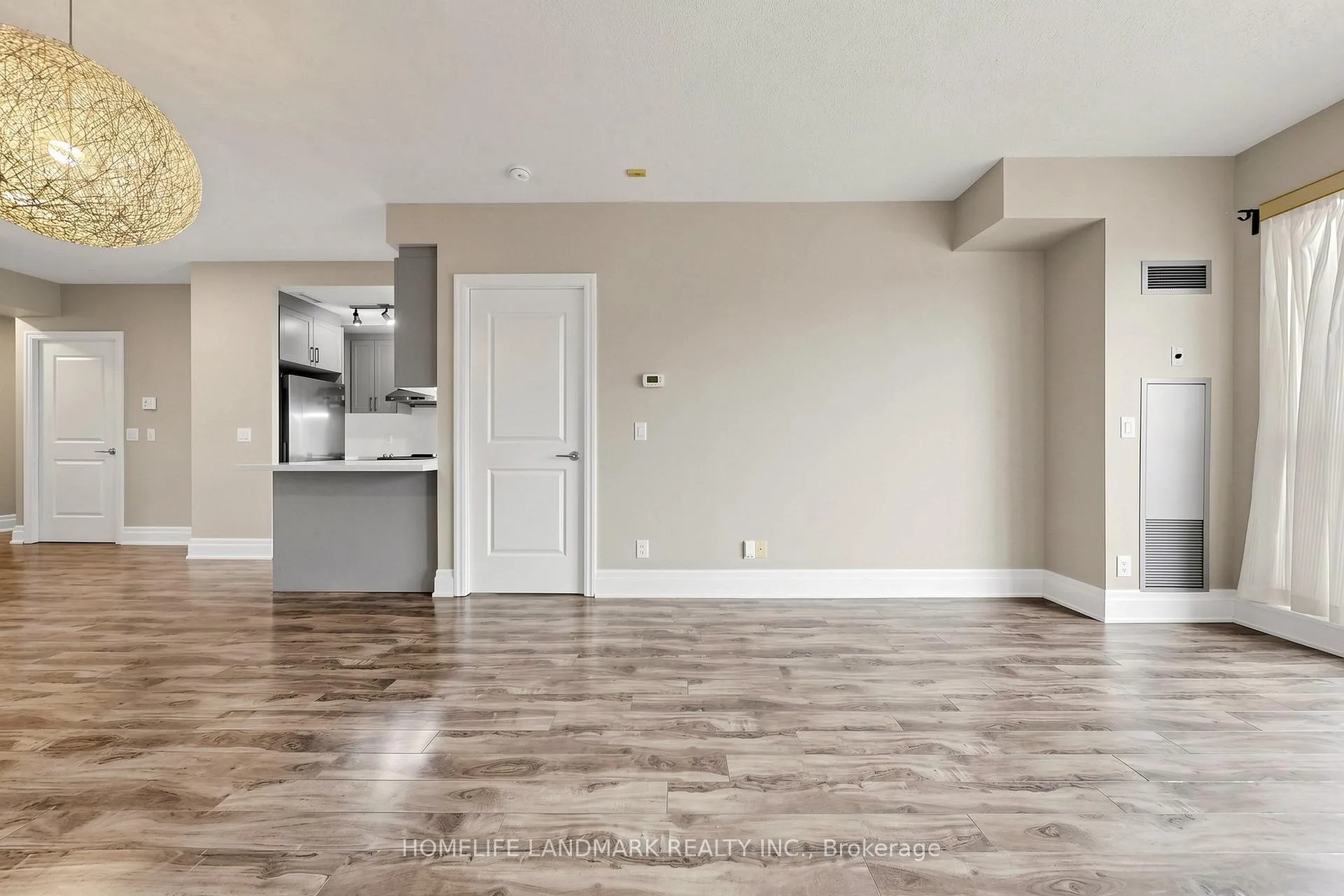Photo 13 of Unit 314B, 21 Upper Duke Crescent, Markham, Unionville — HOMEH