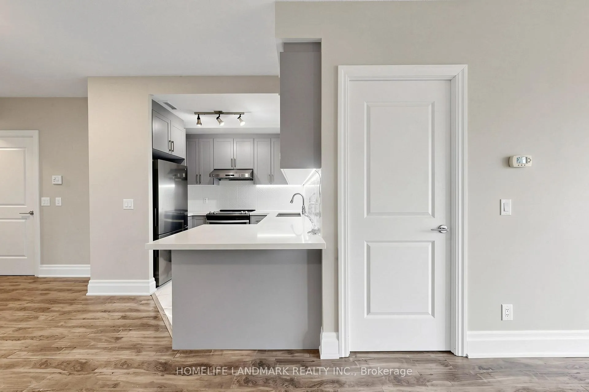 Photo 16 of Unit 314B, 21 Upper Duke Crescent, Markham, Unionville — HOMEH