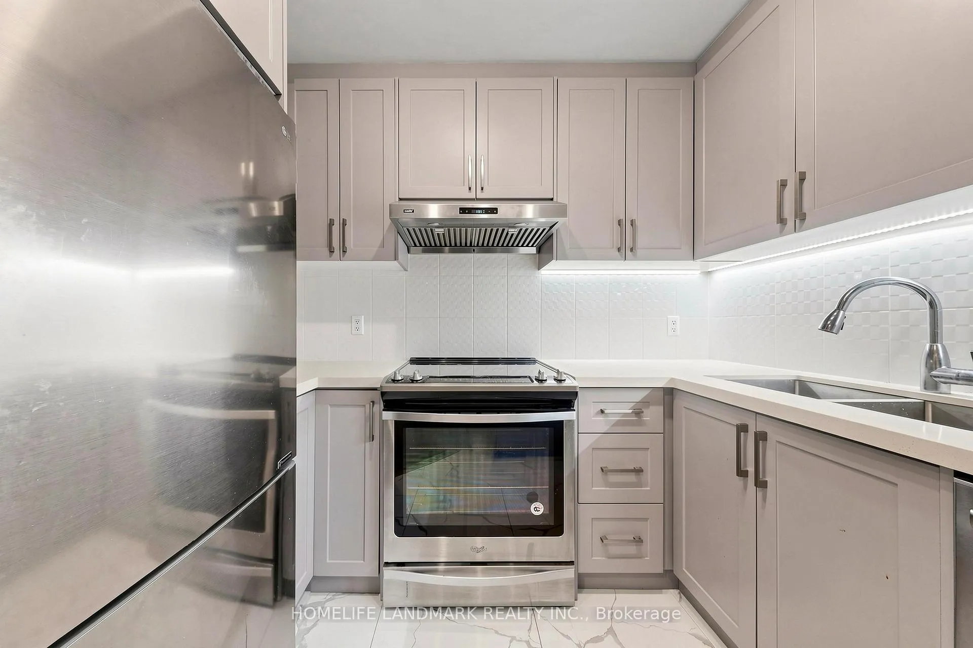 Photo 20 of Unit 314B, 21 Upper Duke Crescent, Markham, Unionville — HOMEH