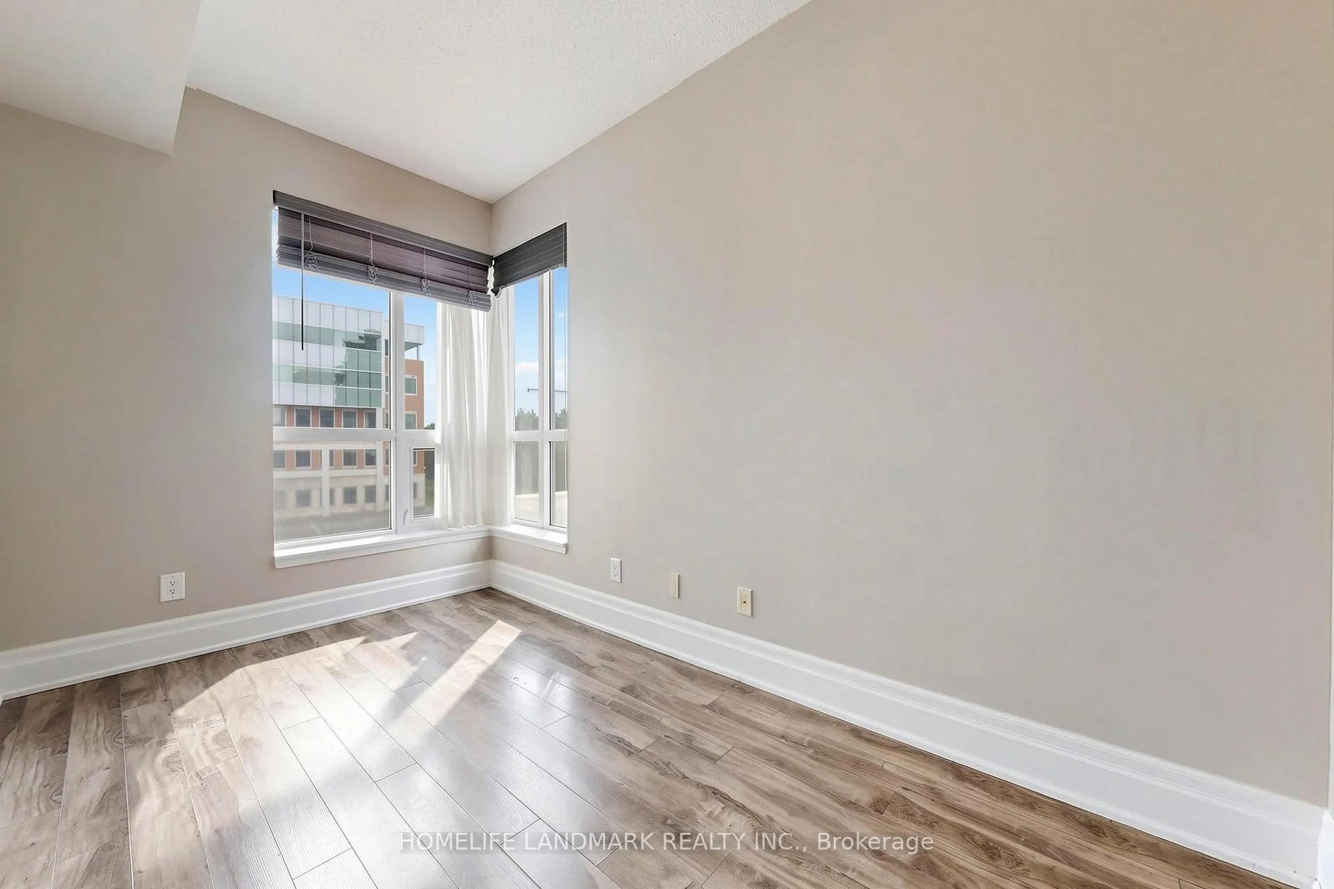 Photo 21 of Unit 314B, 21 Upper Duke Crescent, Markham, Unionville — HOMEH