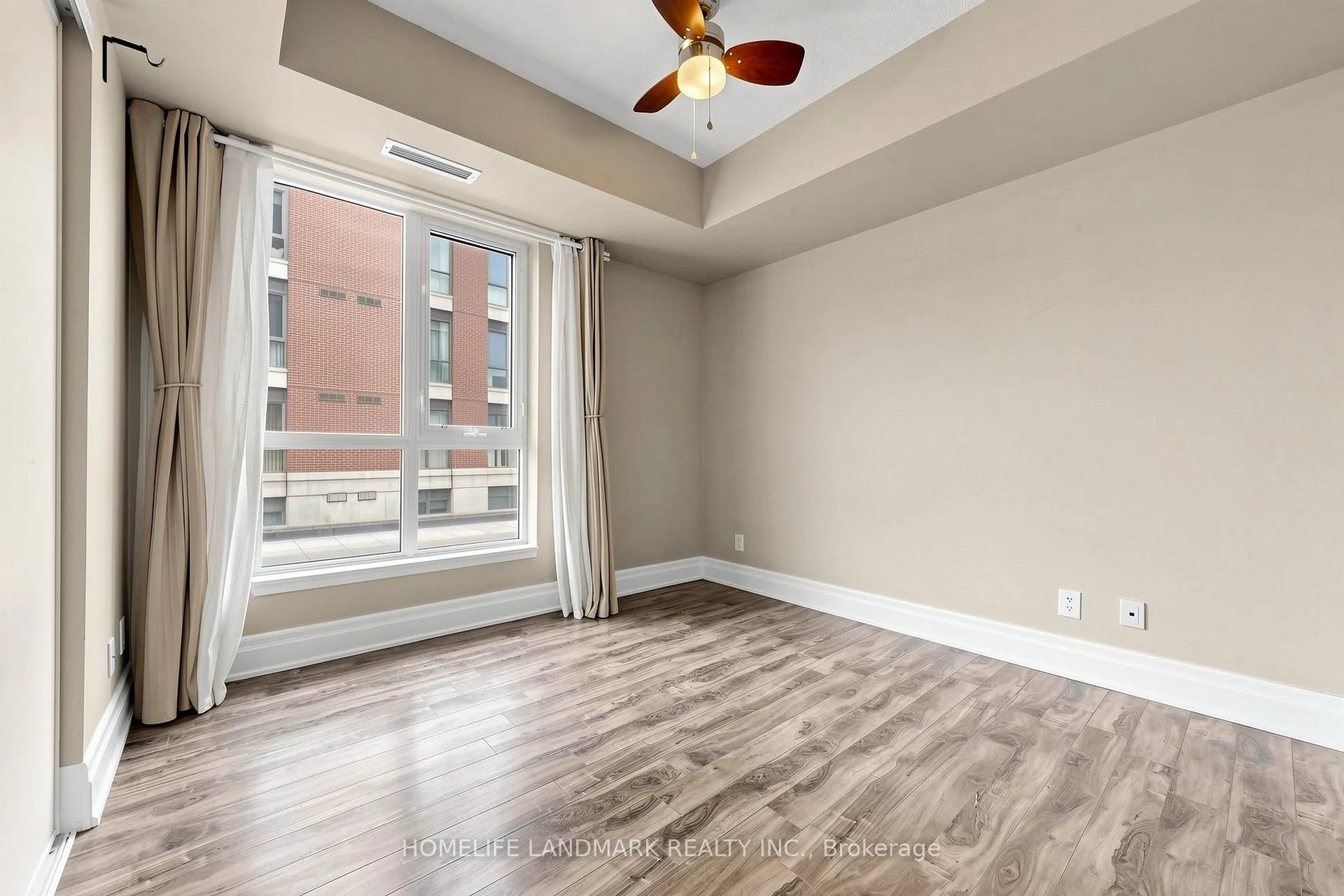 Photo 27 of Unit 314B, 21 Upper Duke Crescent, Markham, Unionville — HOMEH
