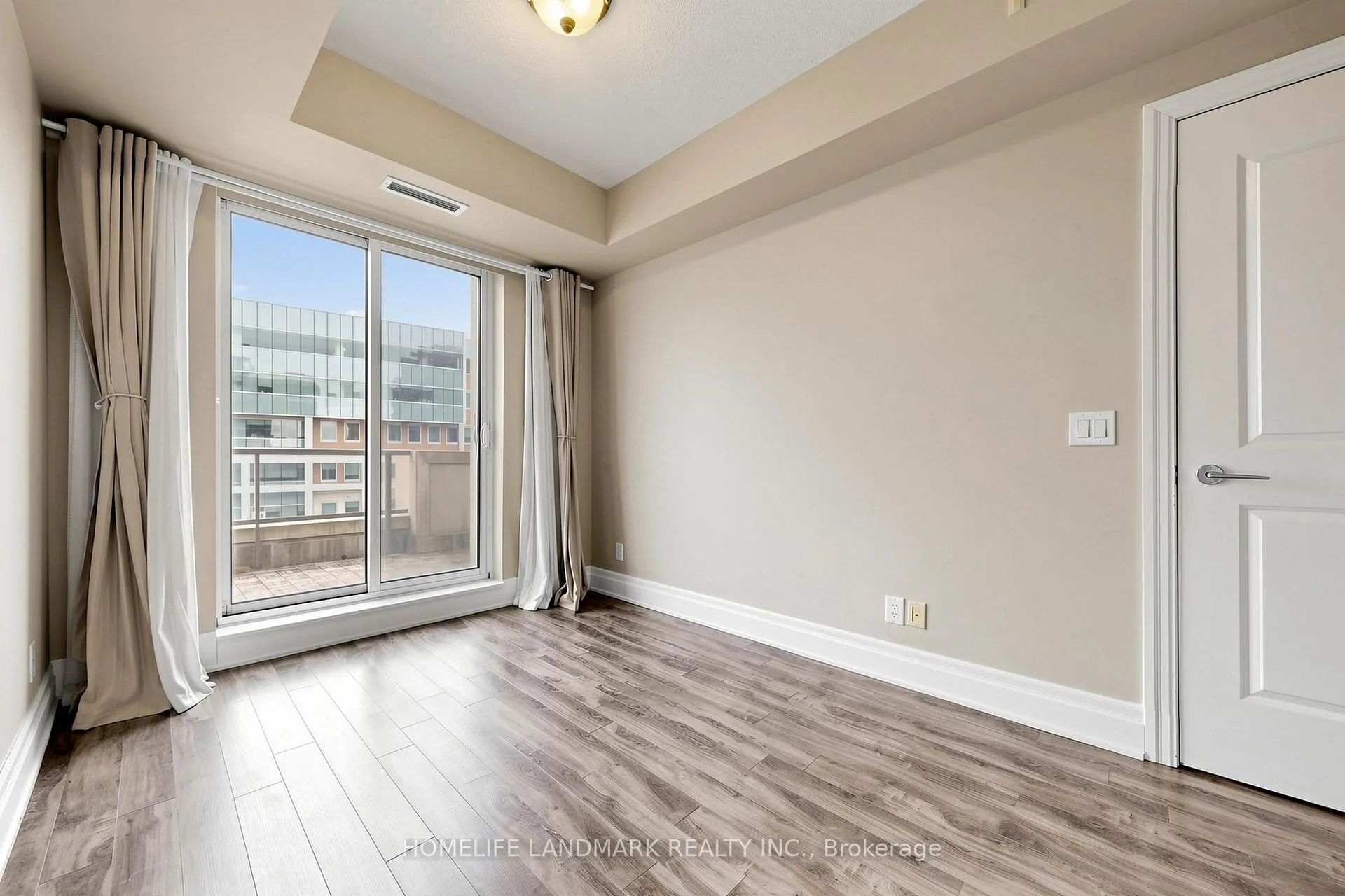 Photo 30 of Unit 314B, 21 Upper Duke Crescent, Markham, Unionville — HOMEH