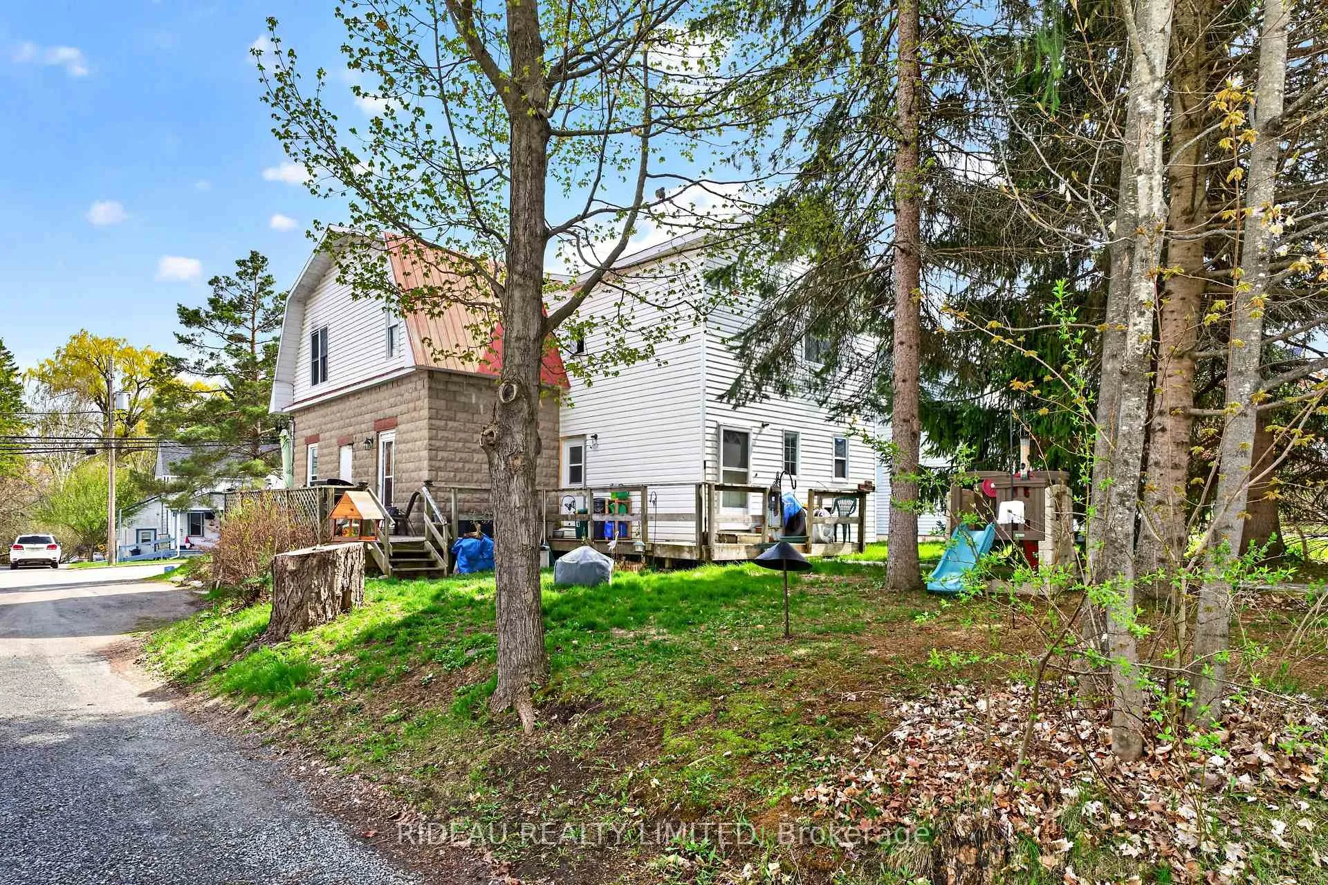 Photo 5 of 24 Rideau Street, Westport — HOMEH