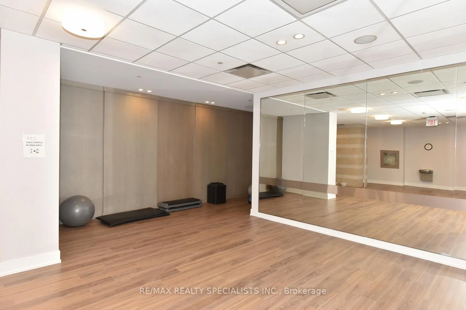Photo 24 of Unit 712, 70 Roehampton Avenue, Toronto, Mount Pleasant West — HOMEH