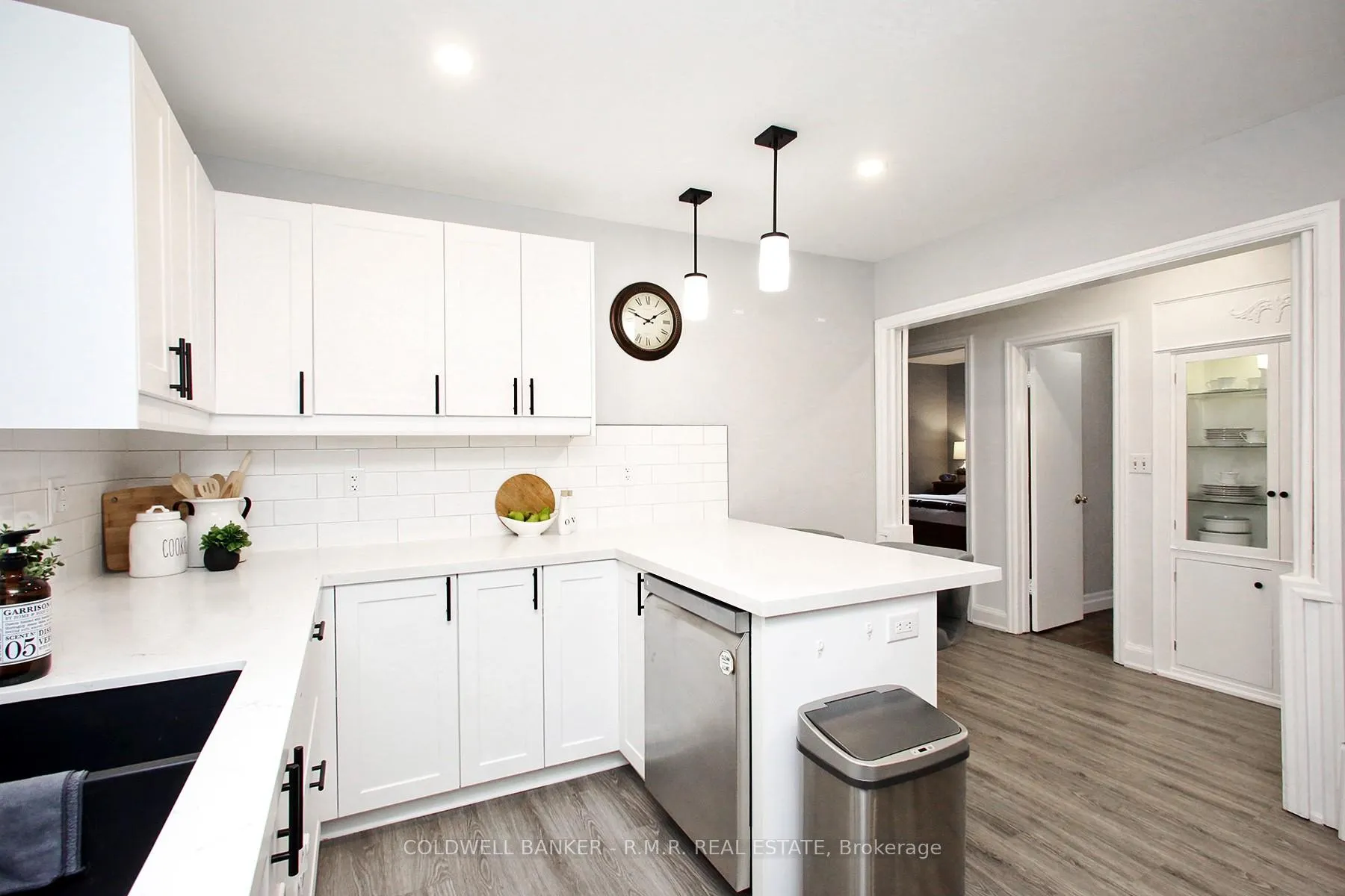 Photo 15 of 125 Jones Avenue, Oshawa, Centennial — HOMEH