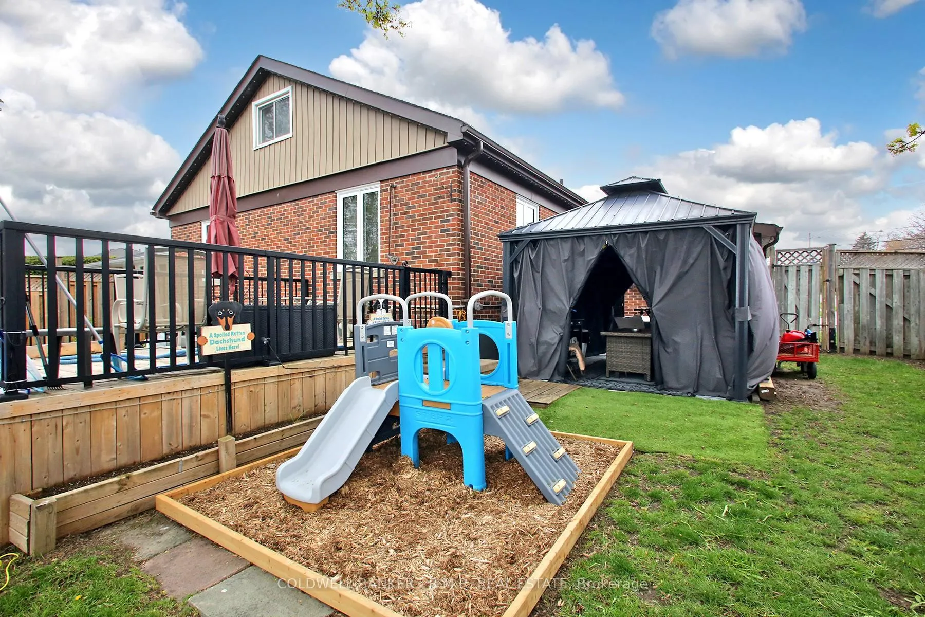 Photo 28 of 125 Jones Avenue, Oshawa, Centennial — HOMEH