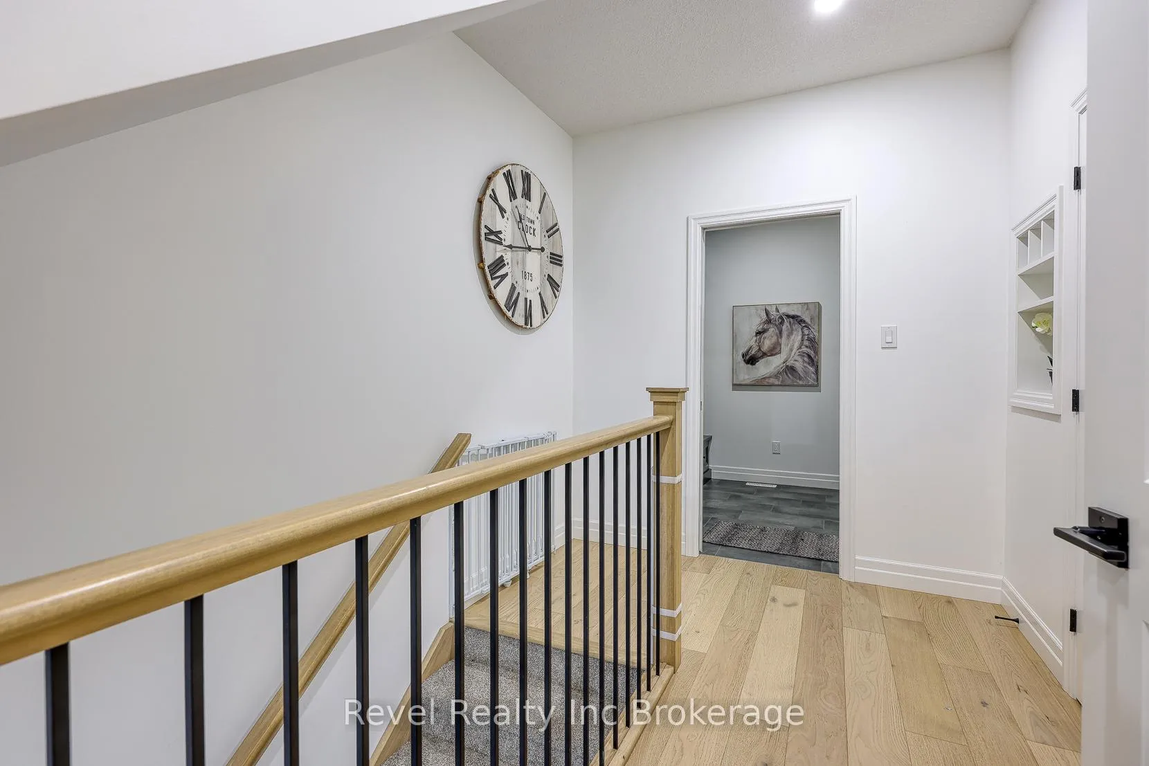 Photo 18 of 56 Hazelwood Pass, Thames Centre, Dorchester — HOMEH