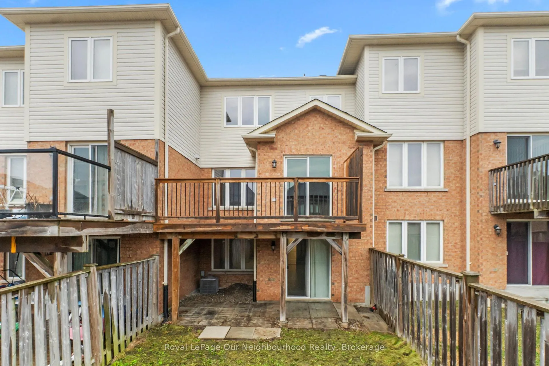 Photo 26 of 53 Kersey Crescent, Clarington, Courtice — HOMEH