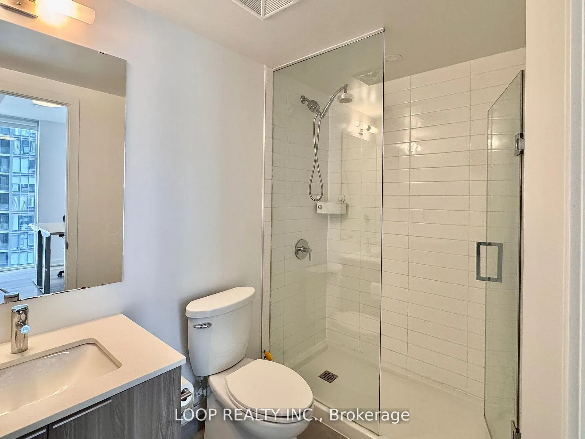 Photo 13 of Unit 1308, 357 King Street W, Toronto, Waterfront Communities — HOMEH
