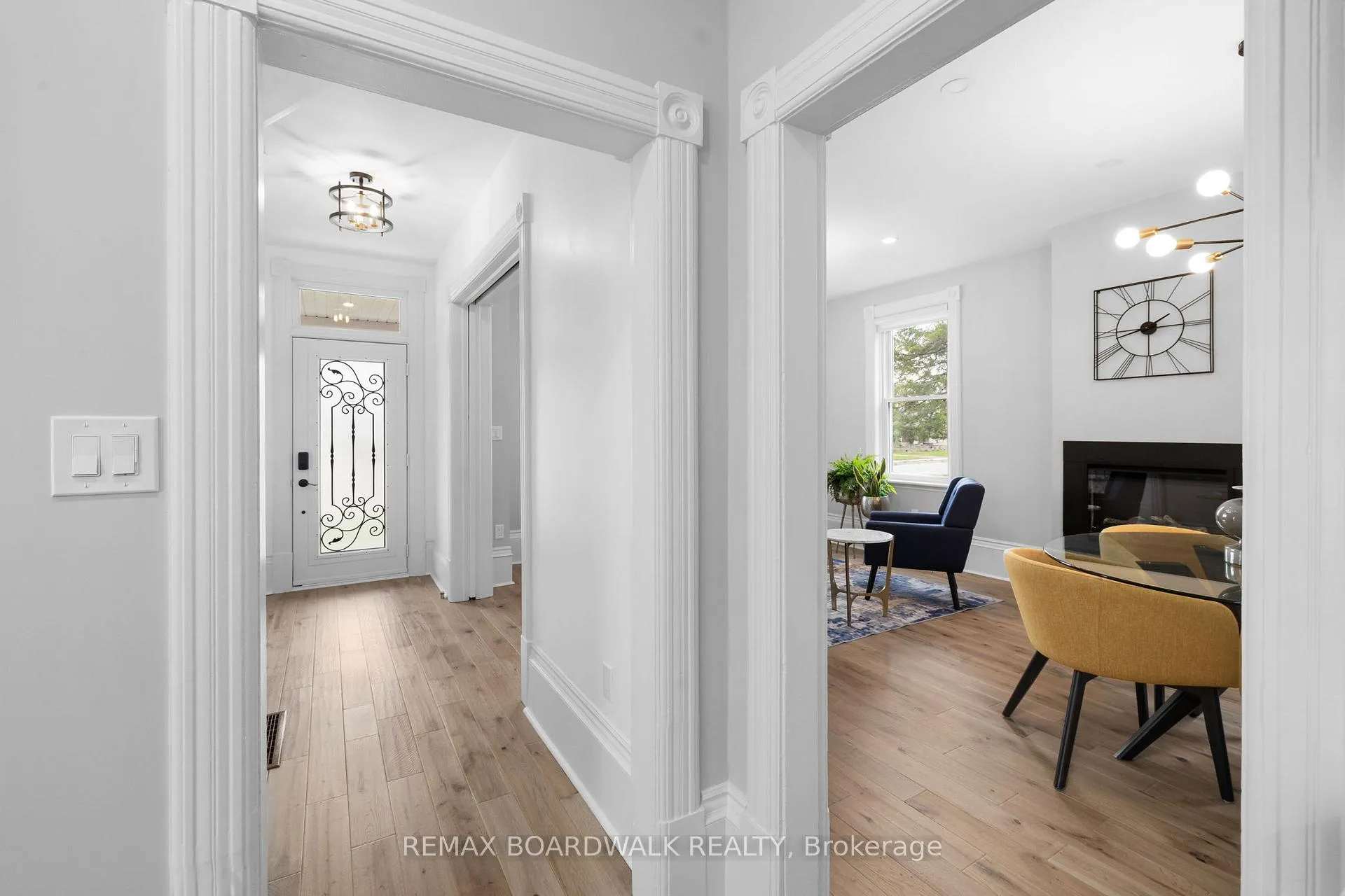 Photo 12 of 45 Drummond Street W, Perth — HOMEH