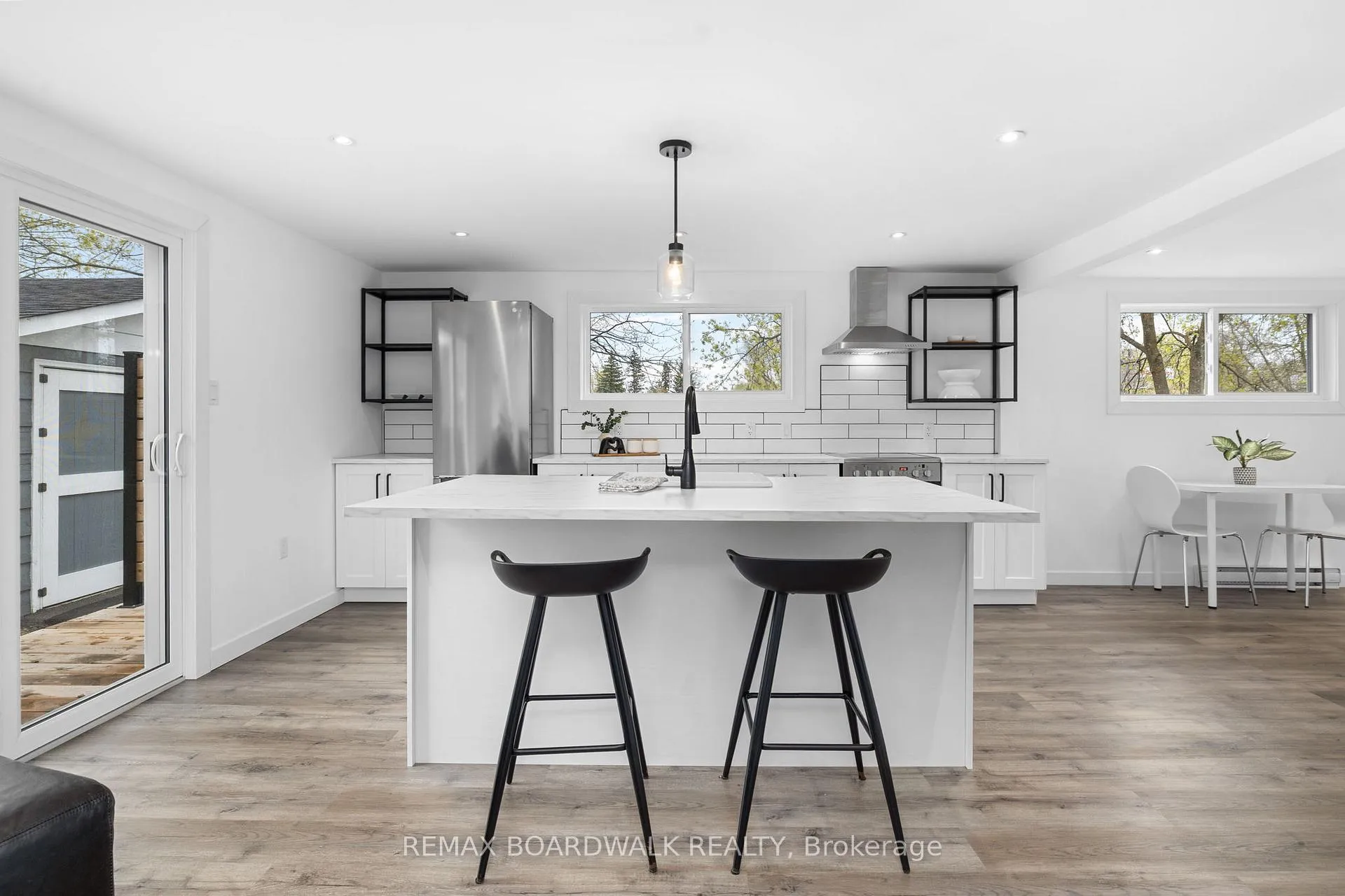 Photo 40 of 45 Drummond Street W, Perth — HOMEH