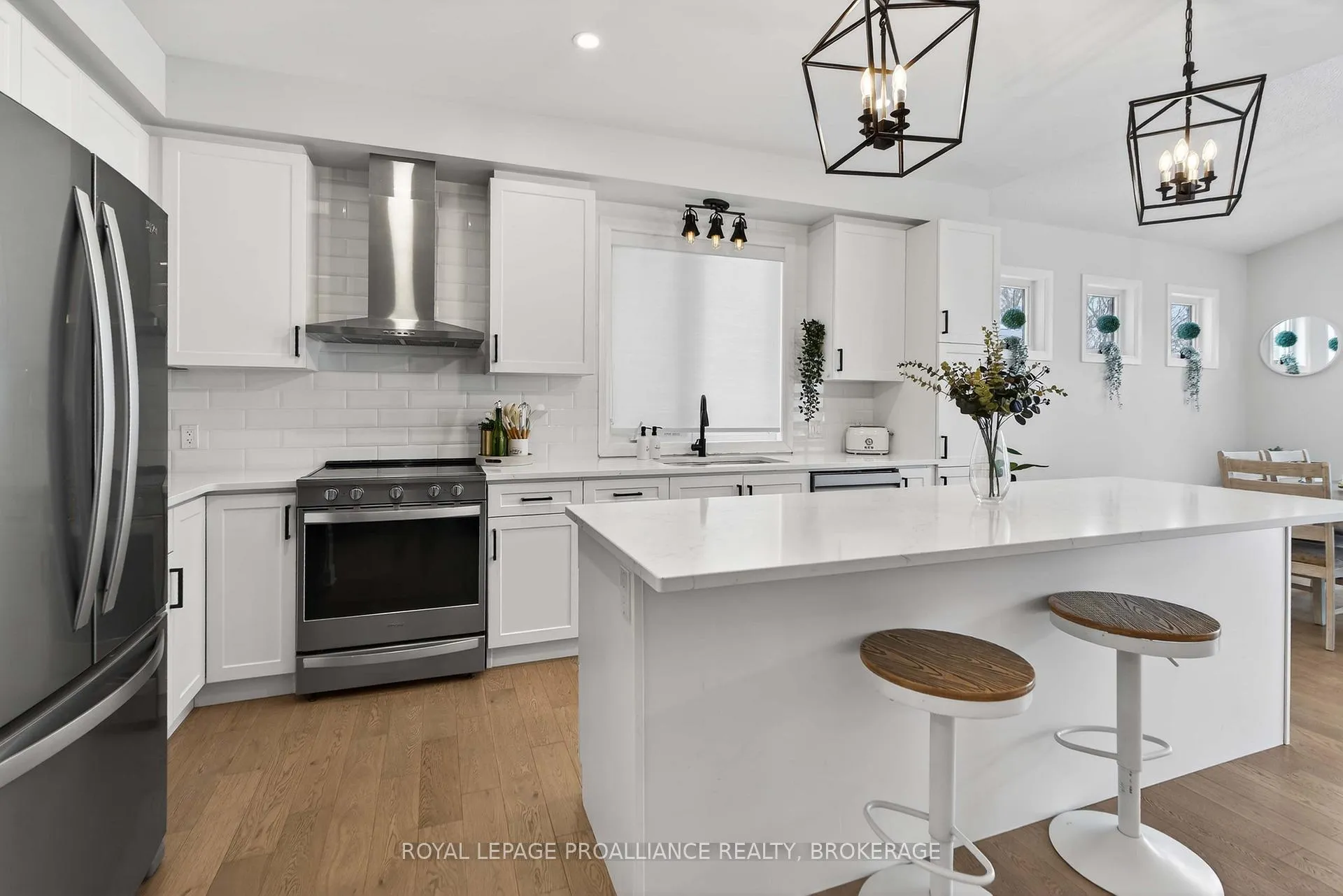 Photo 9 of 680 Halloway Drive, Kingston, Kingston East (Incl Barret Crt) — HOMEH