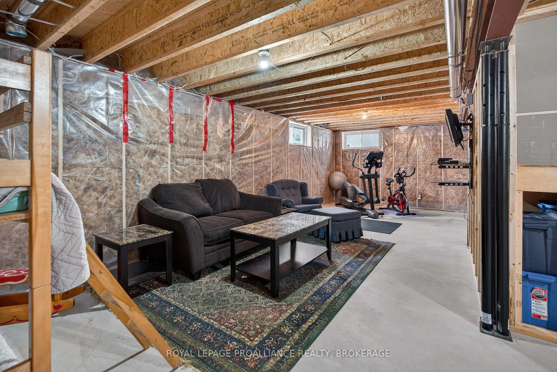 Photo 38 of 680 Halloway Drive, Kingston, Kingston East (Incl Barret Crt) — HOMEH