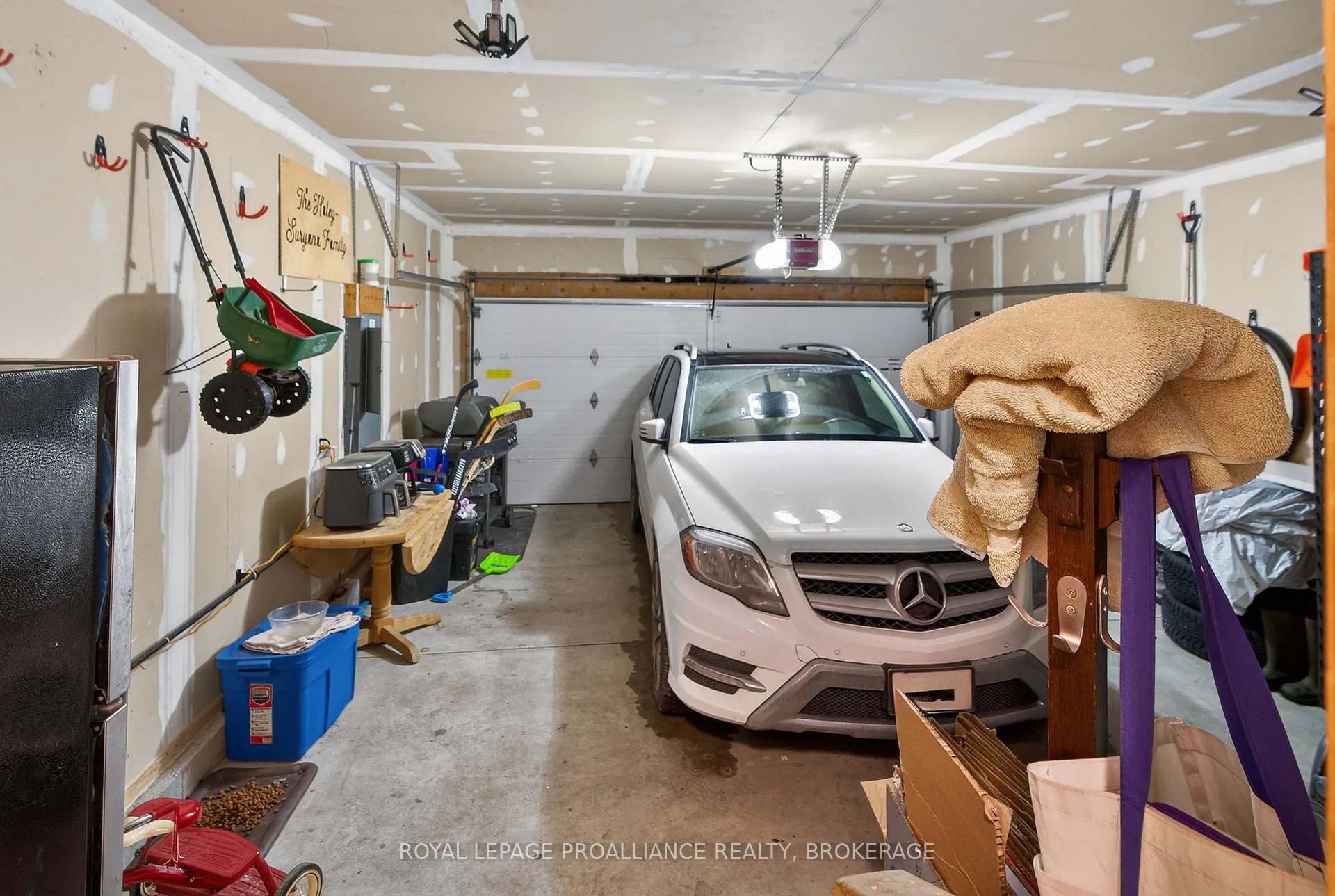 Photo 41 of 680 Halloway Drive, Kingston, Kingston East (Incl Barret Crt) — HOMEH