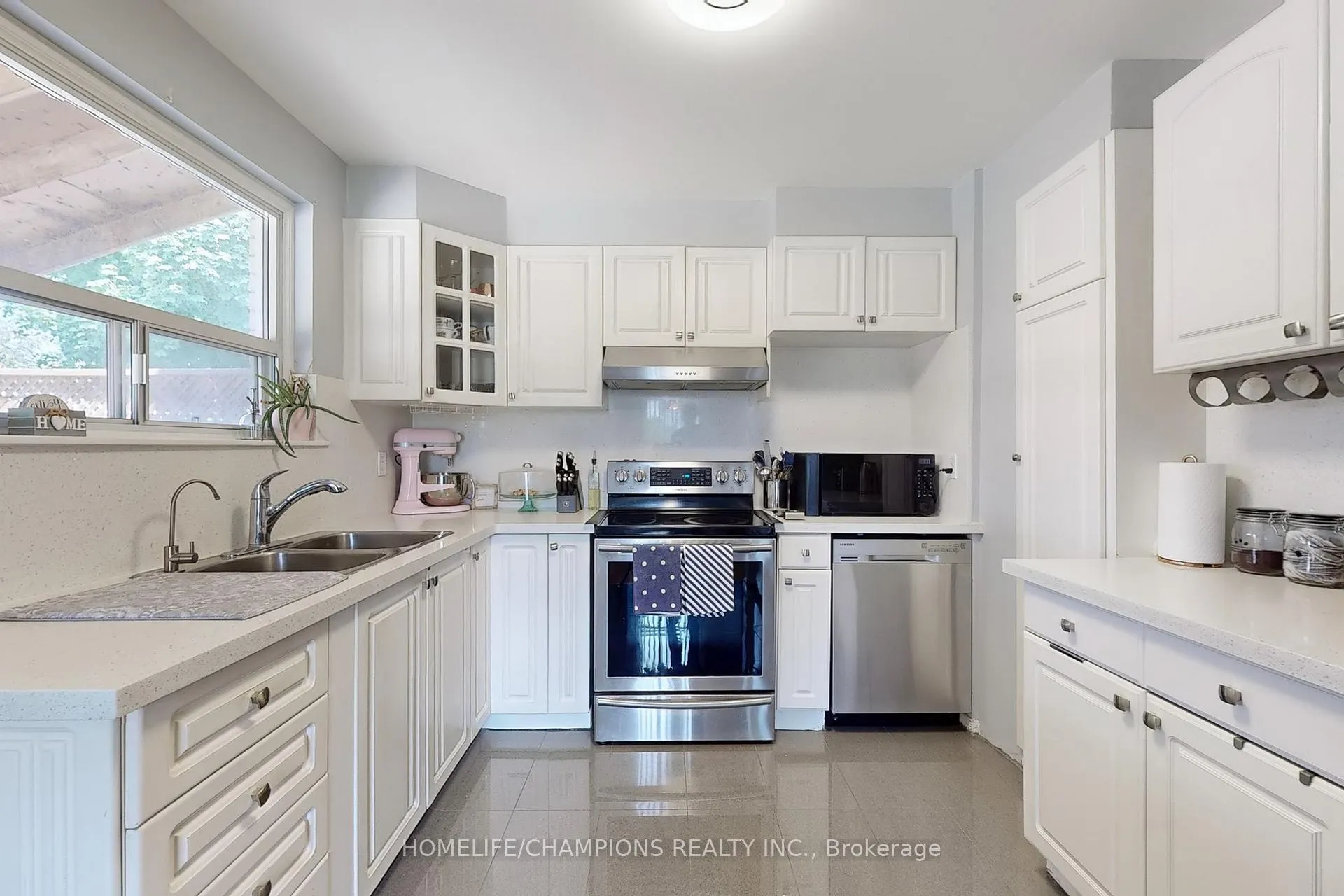 Photo 16 of 4 Flamingo Crescent, Brampton, Southgate — HOMEH