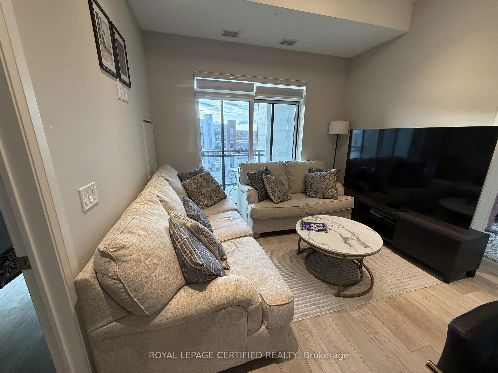 Photo 10 of Unit 614, 480 gordon krantz Avenue, Milton, Walker — HOMEH