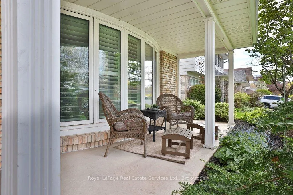 Photo 5 of 5133 Bayfield Crescent, Burlington, Appleby — HOMEH