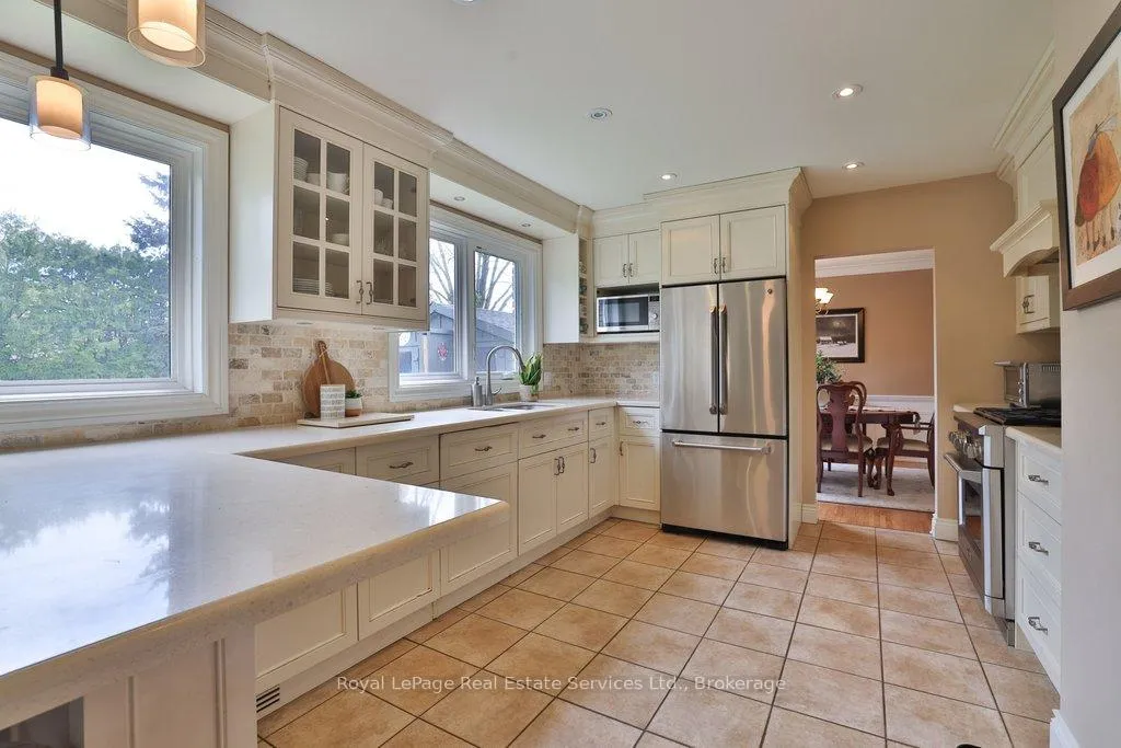 Photo 13 of 5133 Bayfield Crescent, Burlington, Appleby — HOMEH
