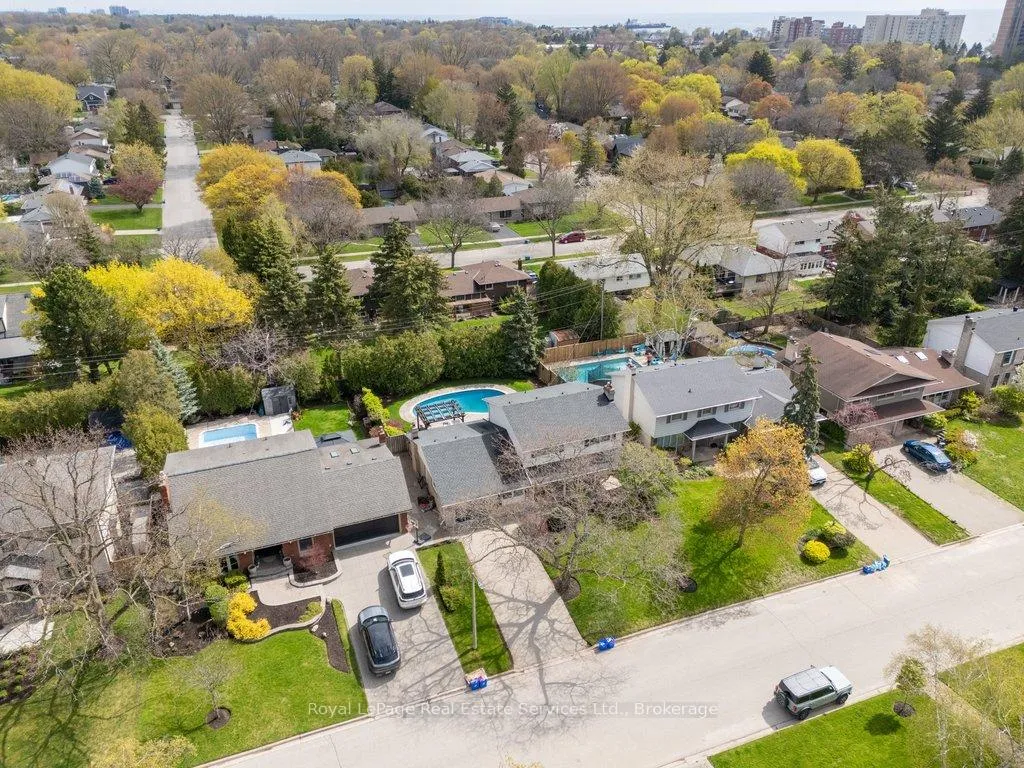 Photo 43 of 5133 Bayfield Crescent, Burlington, Appleby — HOMEH