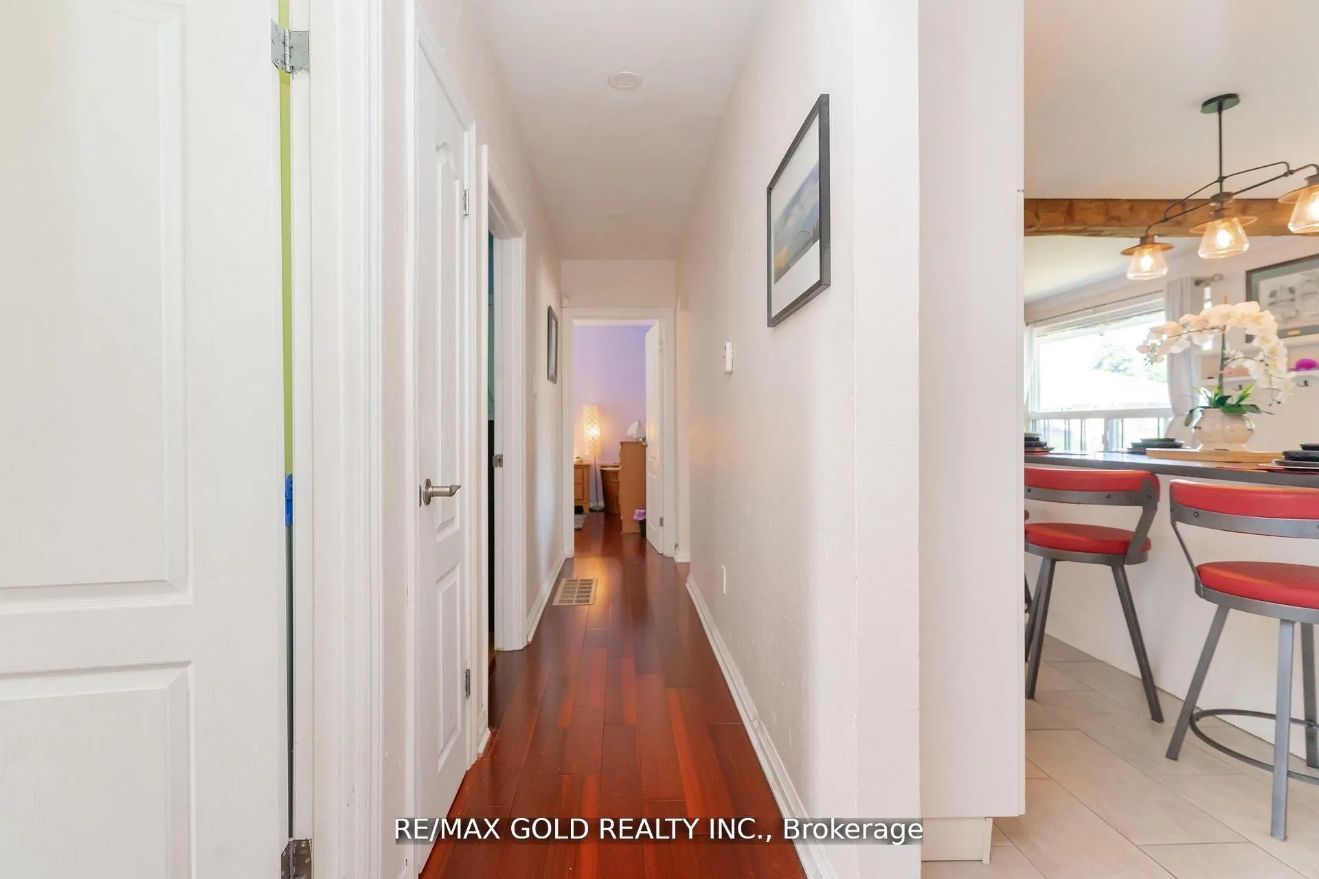 Photo 17 of 9 Ashwood Crescent, Brampton, Avondale — HOMEH