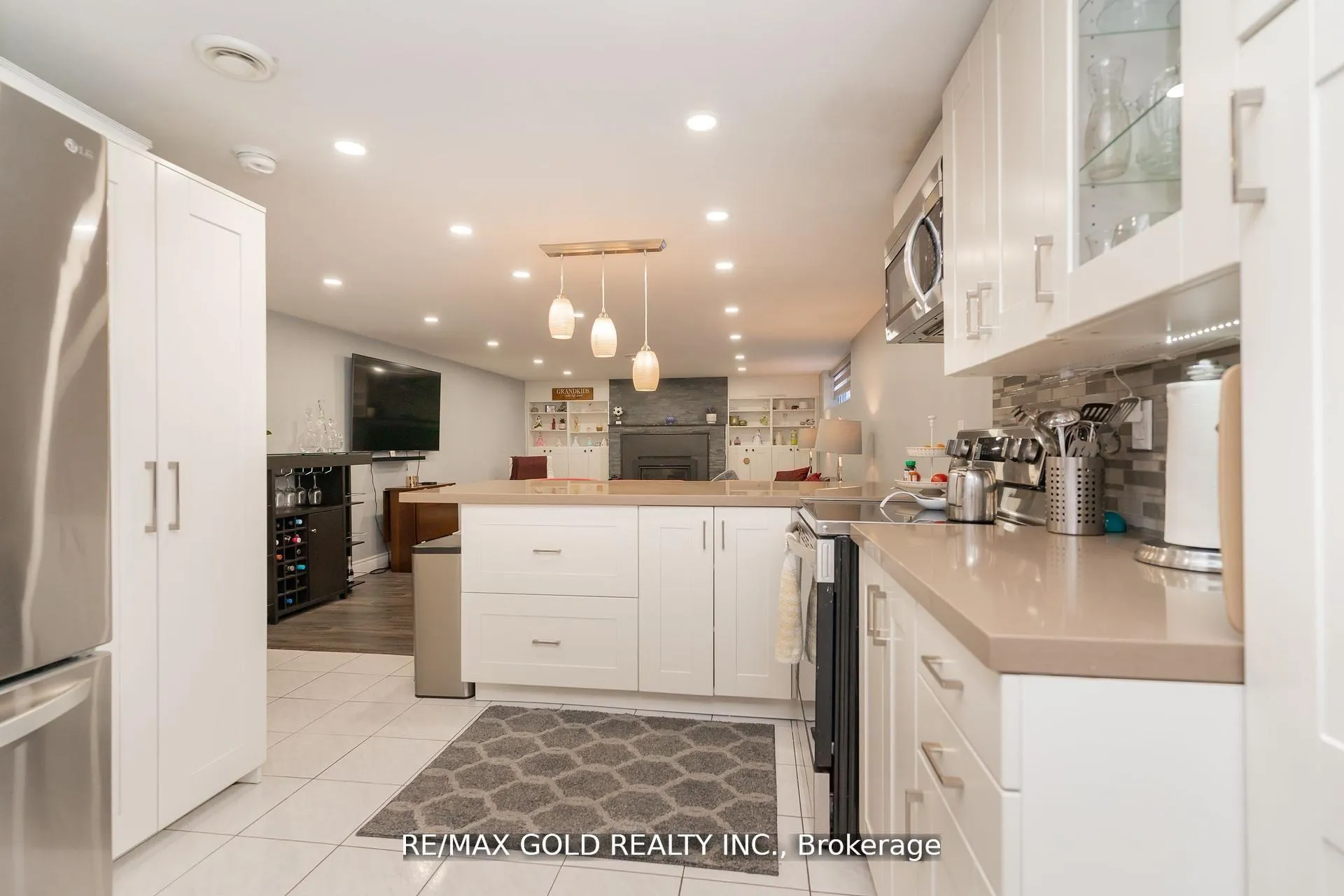 Photo 26 of 9 Ashwood Crescent, Brampton, Avondale — HOMEH
