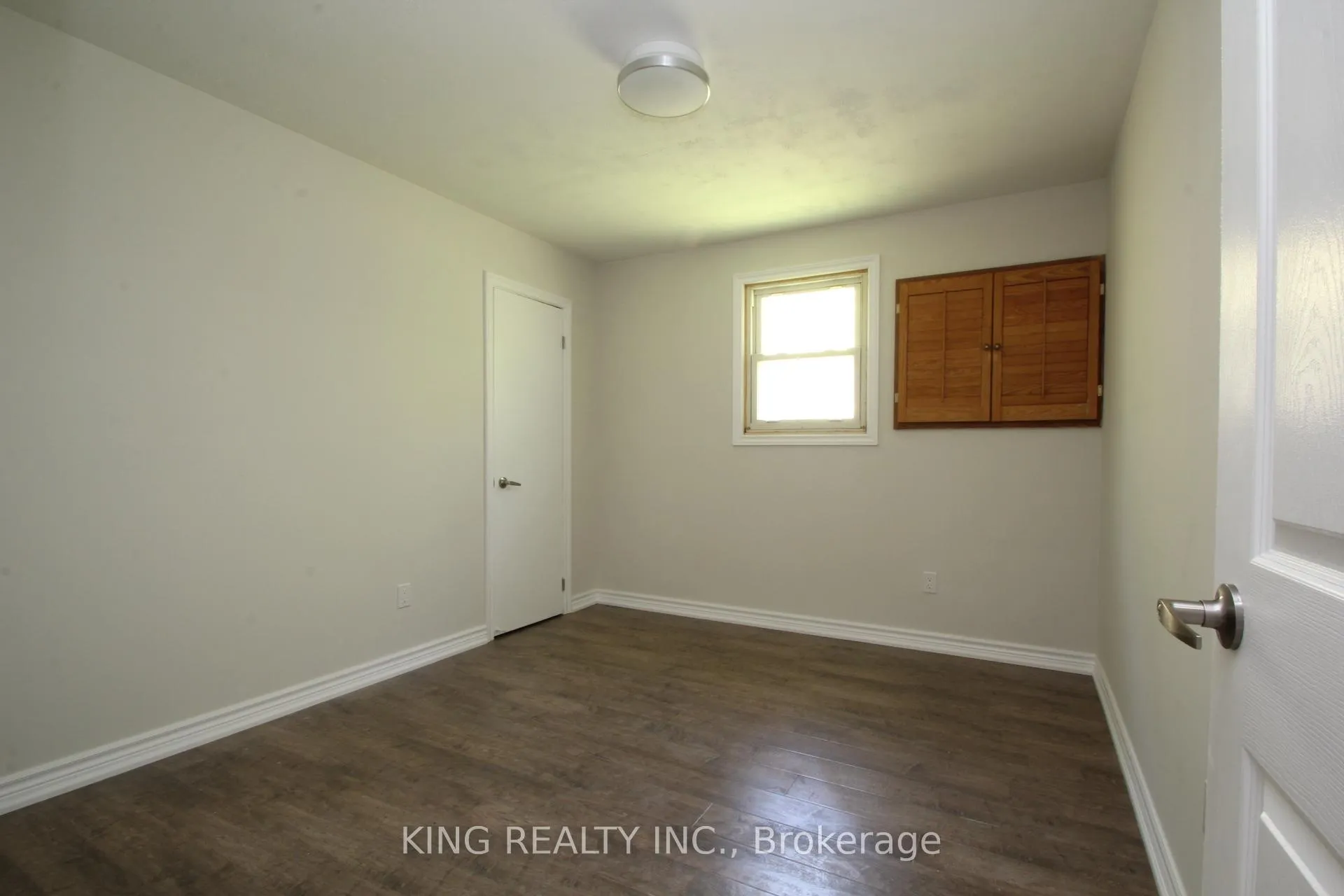 Photo 5 of Unit 2, 21020 Dalton Road, Georgina, Sutton & Jackson's Point — HOMEH