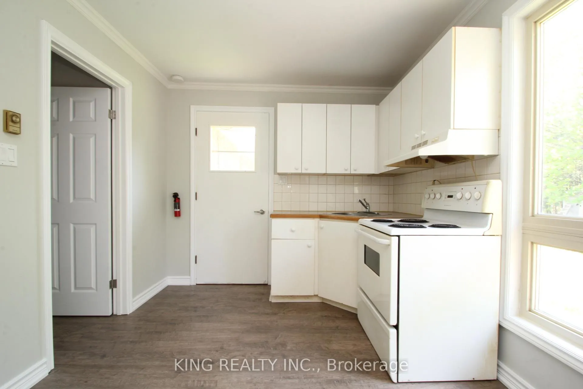 Photo 9 of Unit 2, 21020 Dalton Road, Georgina, Sutton & Jackson's Point — HOMEH