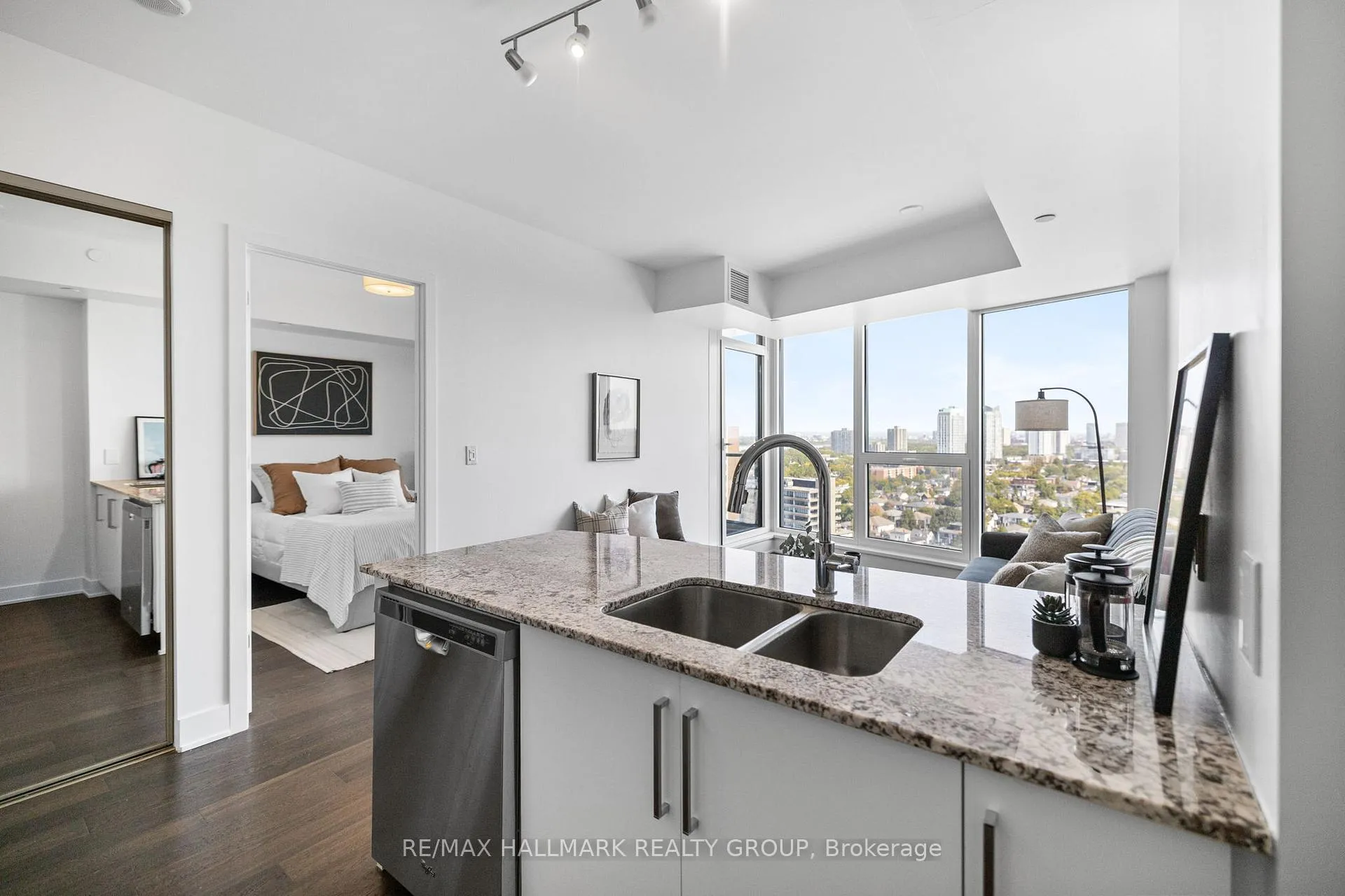 Photo 10 of Unit 1906, 485 Richmond Road, Ottawa, Westboro West — HOMEH