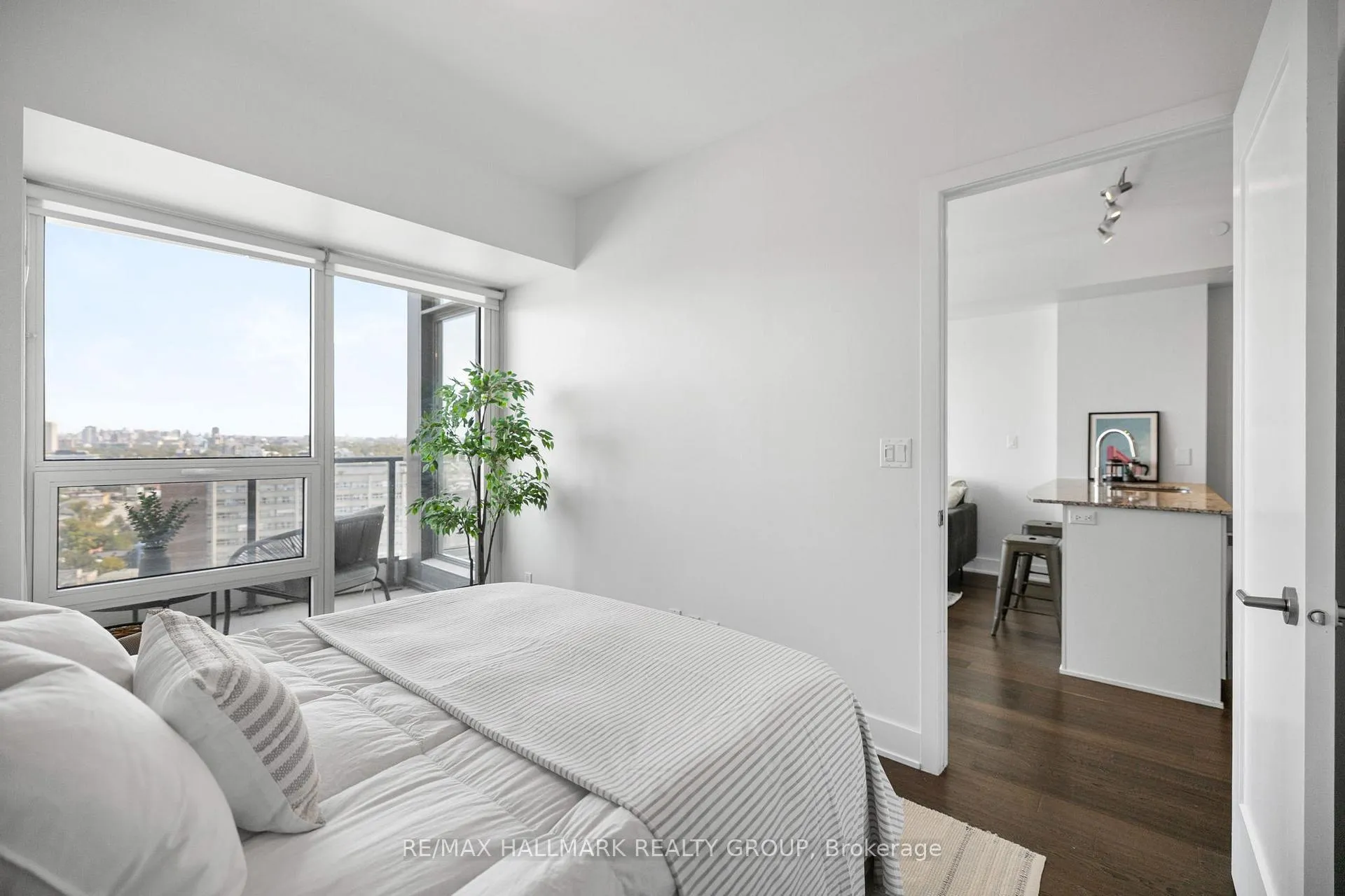 Photo 20 of Unit 1906, 485 Richmond Road, Ottawa, Westboro West — HOMEH