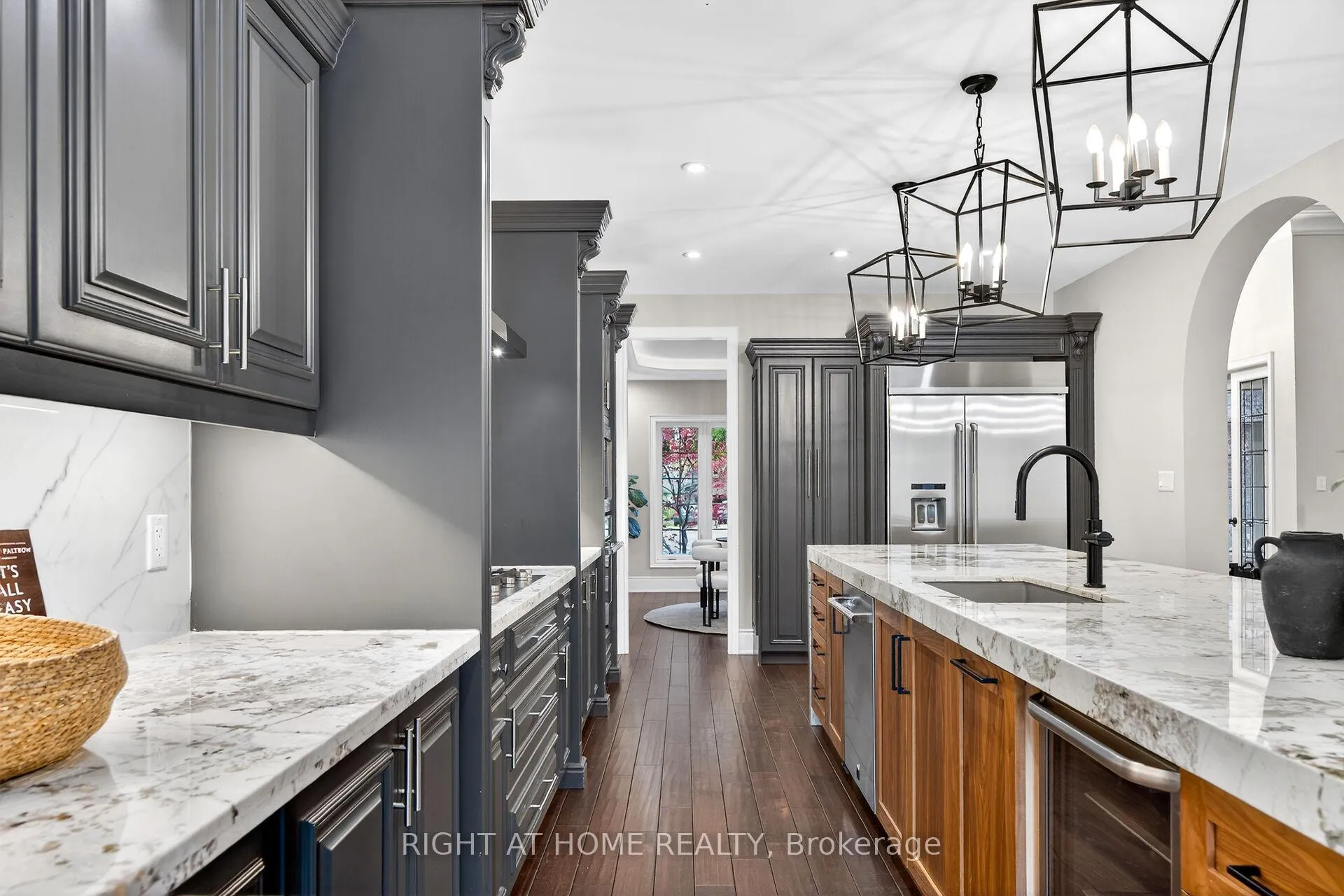 Photo 14 of 775 King Road, Burlington, LaSalle — HOMEH