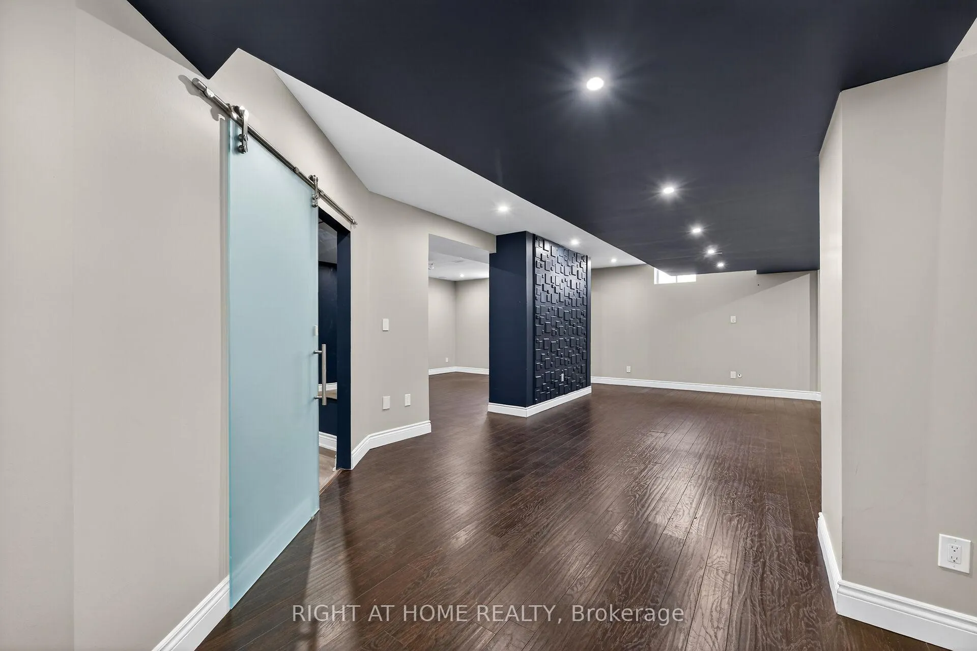 Photo 37 of 775 King Road, Burlington, LaSalle — HOMEH