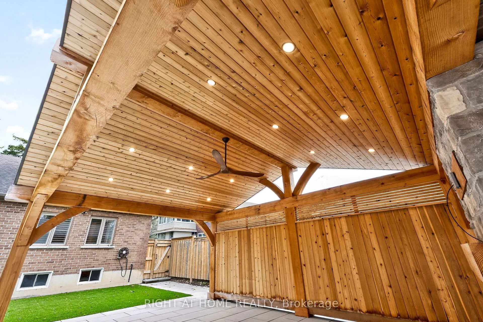 Photo 46 of 775 King Road, Burlington, LaSalle — HOMEH