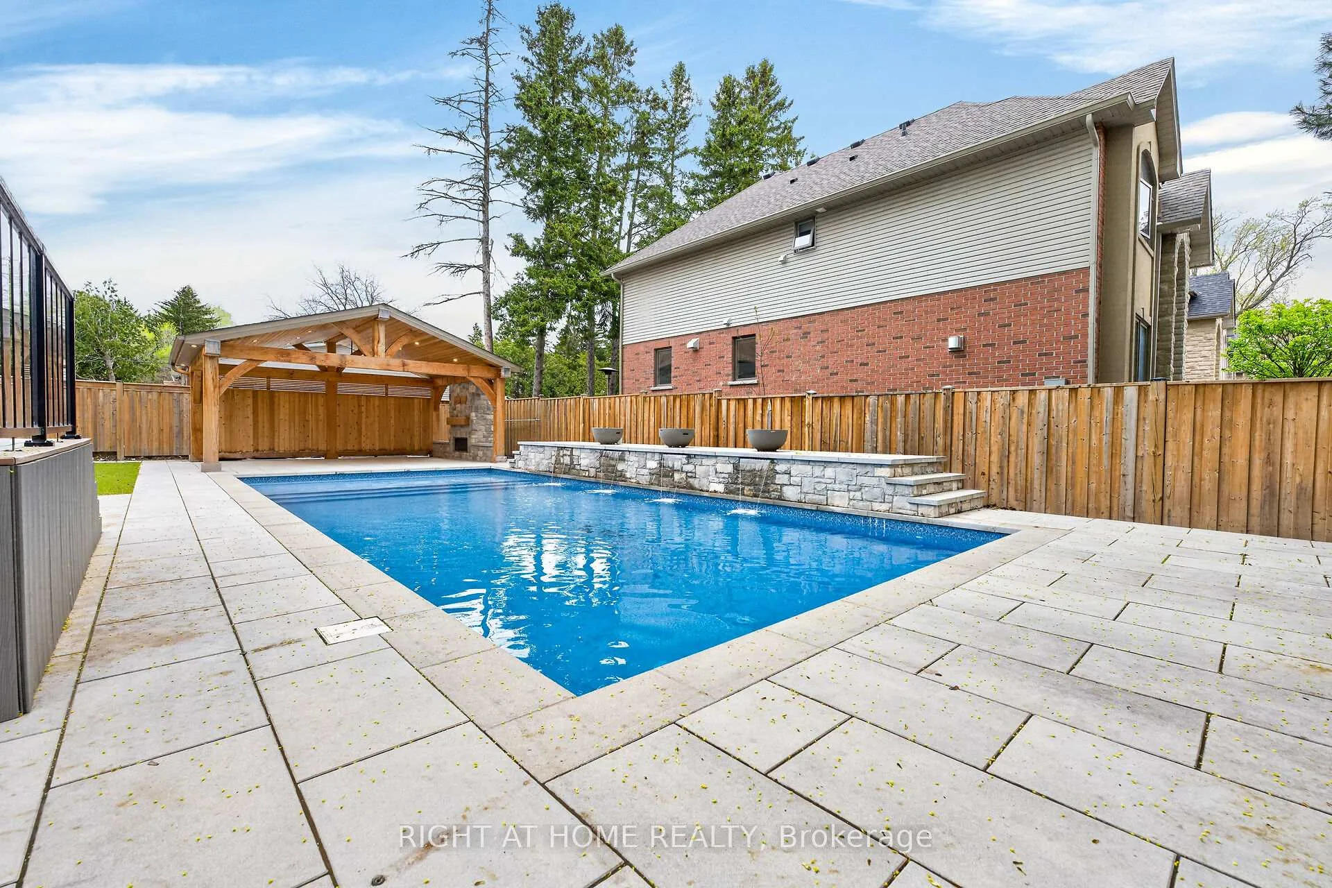 Photo 49 of 775 King Road, Burlington, LaSalle — HOMEH