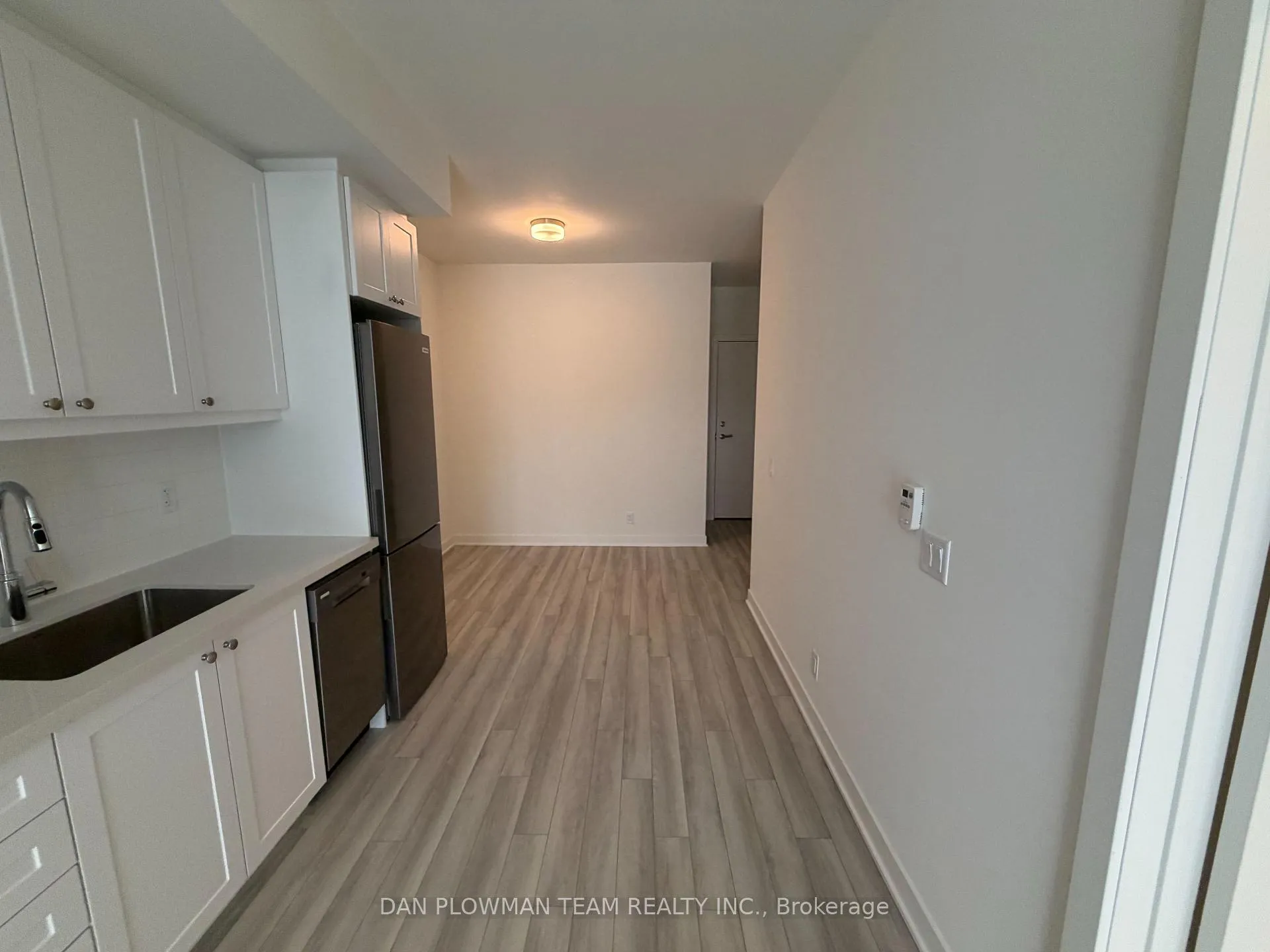 Photo 2 of Unit 103, 51 Clarington Boulevard, Clarington, Bowmanville — HOMEH