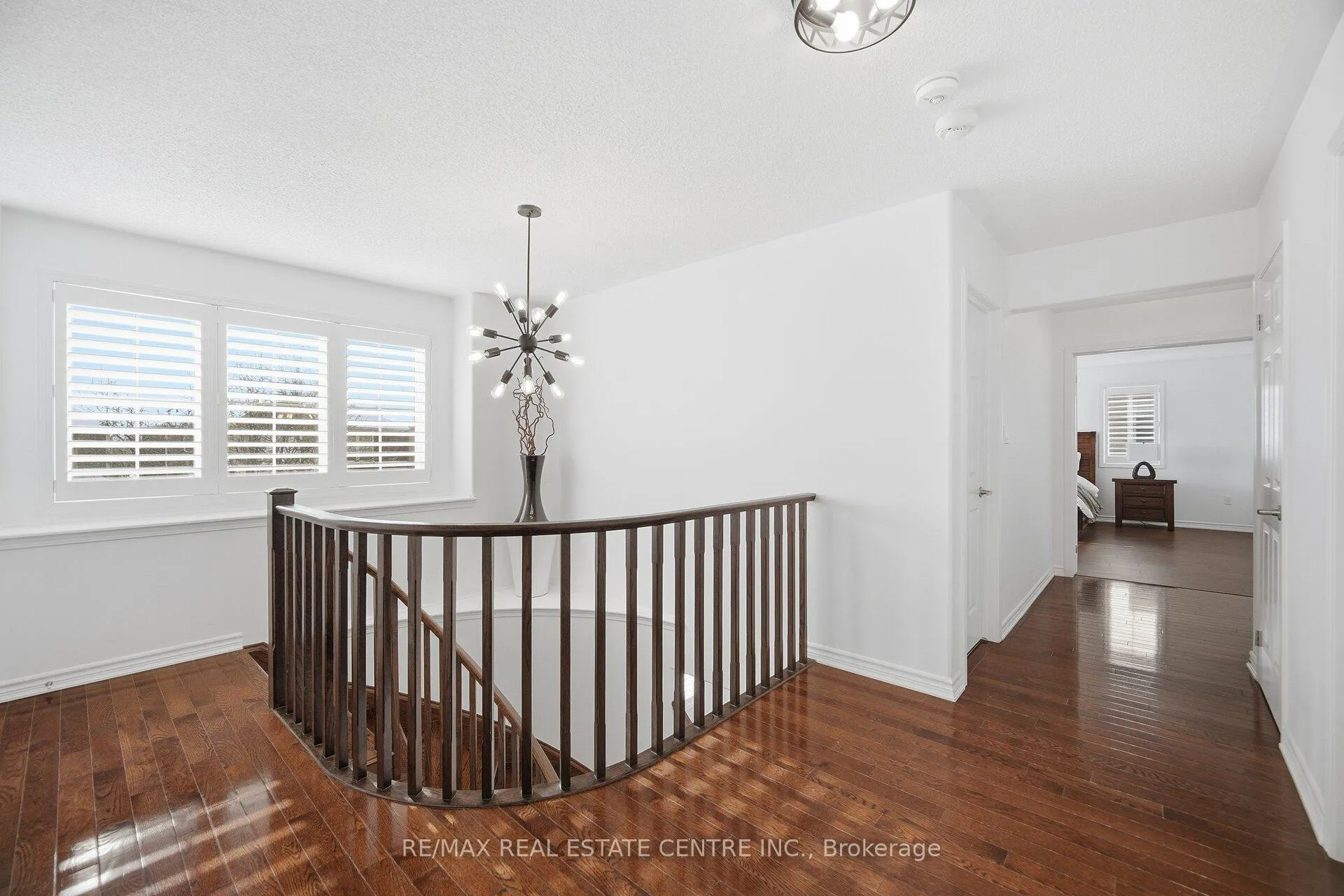 Photo 25 of 700 Gervais Terrace, Milton, Coates — HOMEH