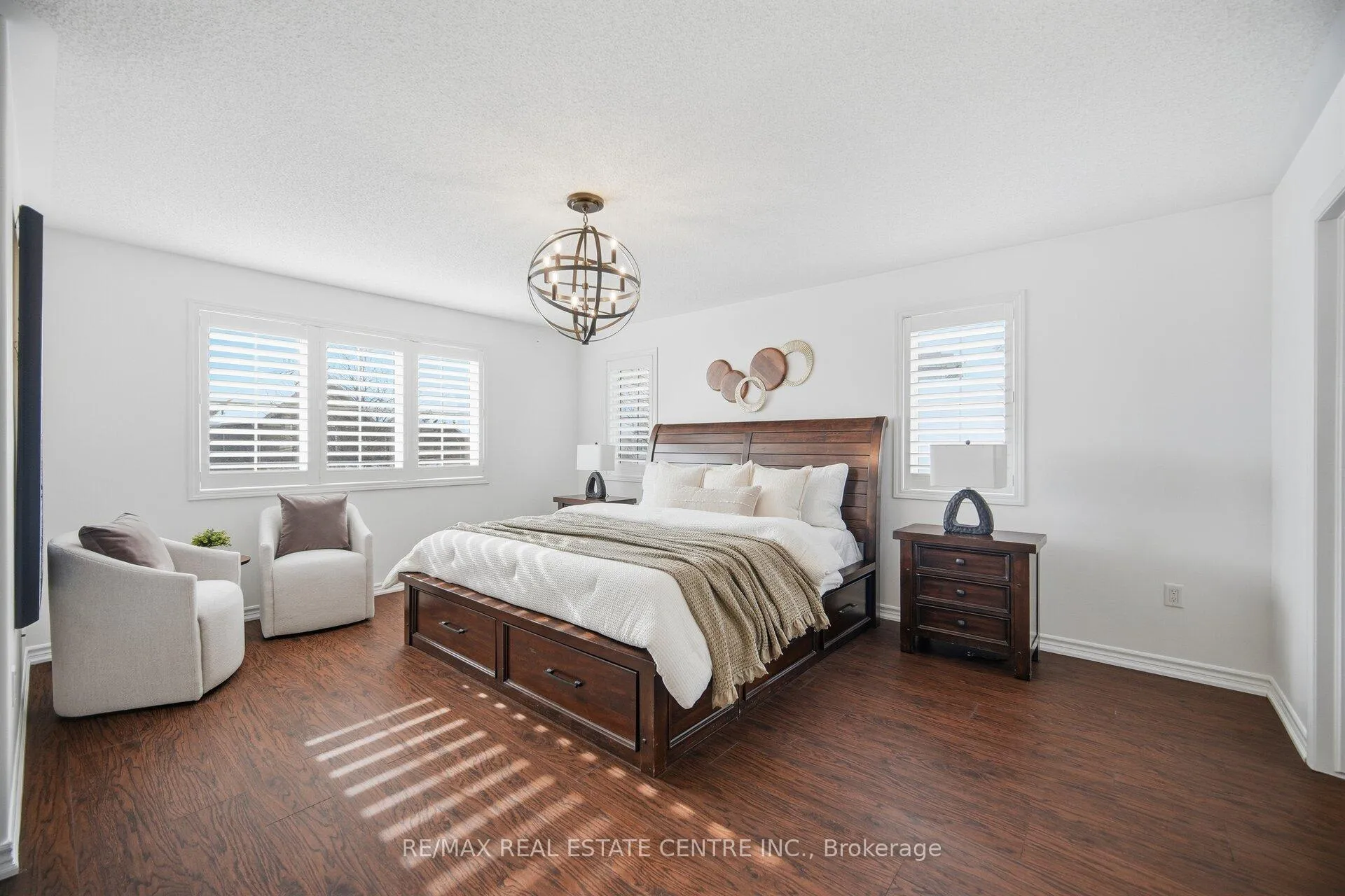 Photo 26 of 700 Gervais Terrace, Milton, Coates — HOMEH