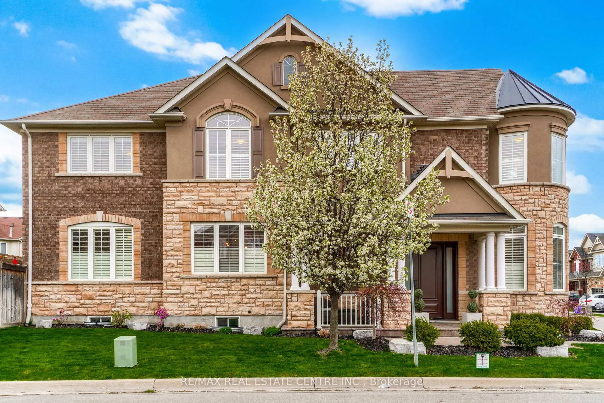 Photo 49 of 700 Gervais Terrace, Milton, Coates — HOMEH