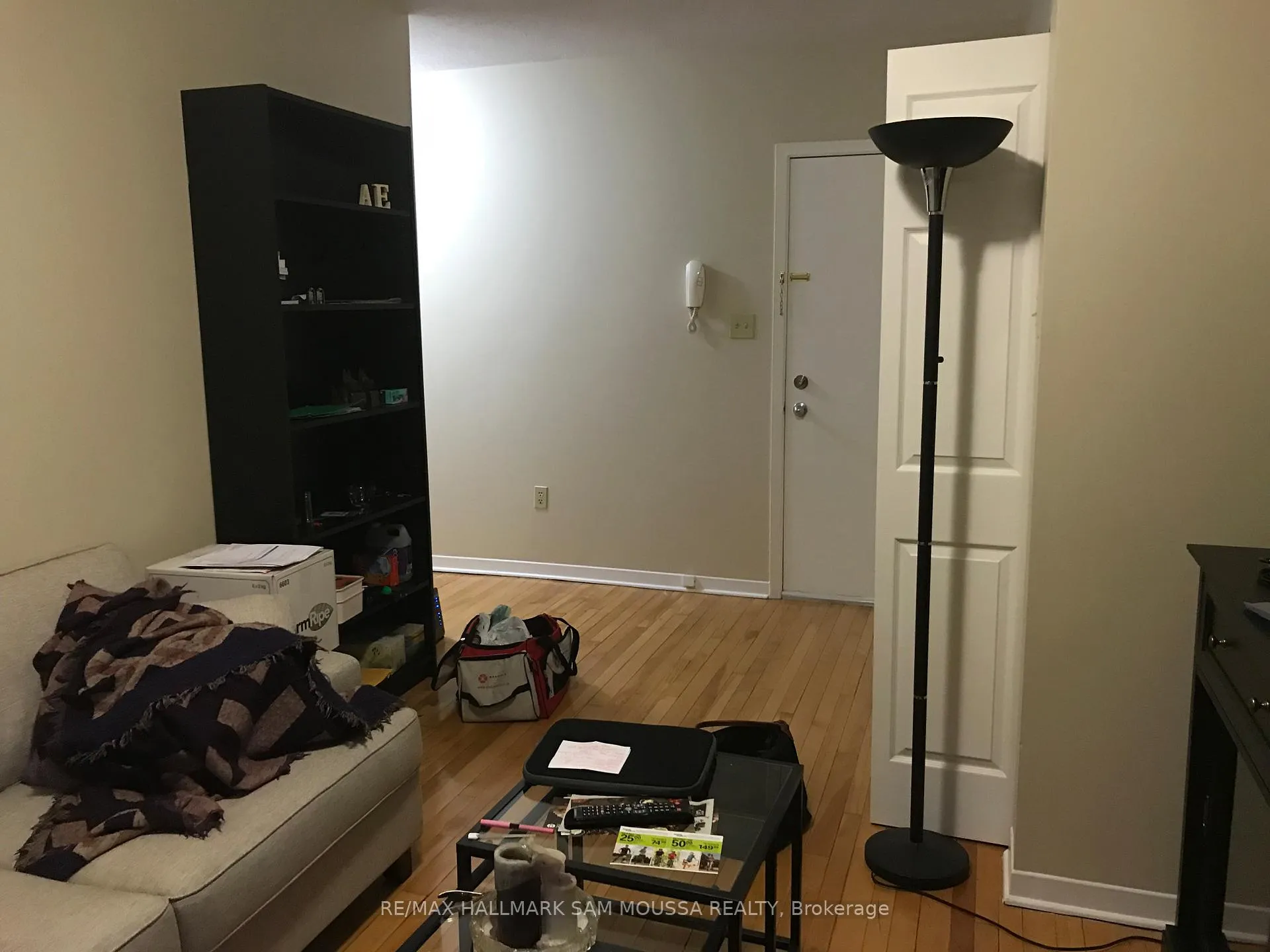 Photo 4 of Unit 9, 232 Cooper Street, Ottawa, Ottawa Centre — HOMEH