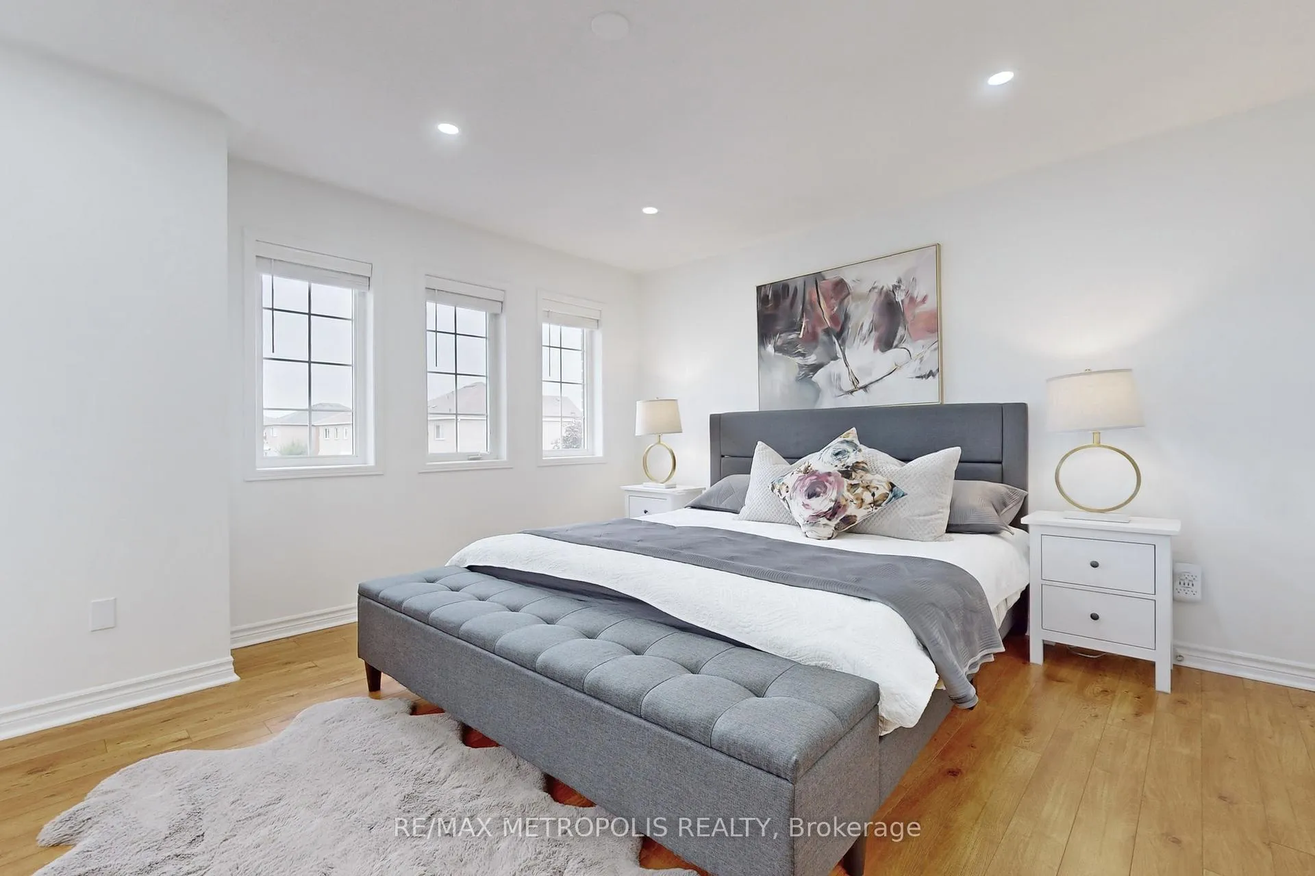 Photo 15 of 14 Piazza Crescent, Vaughan, West Woodbridge — HOMEH