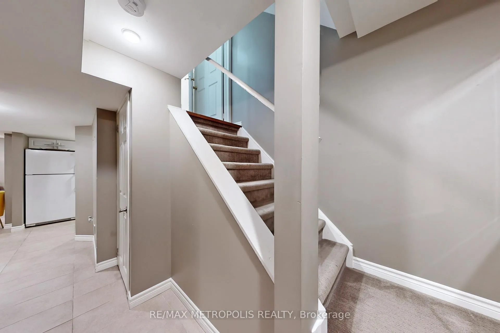 Photo 25 of 14 Piazza Crescent, Vaughan, West Woodbridge — HOMEH