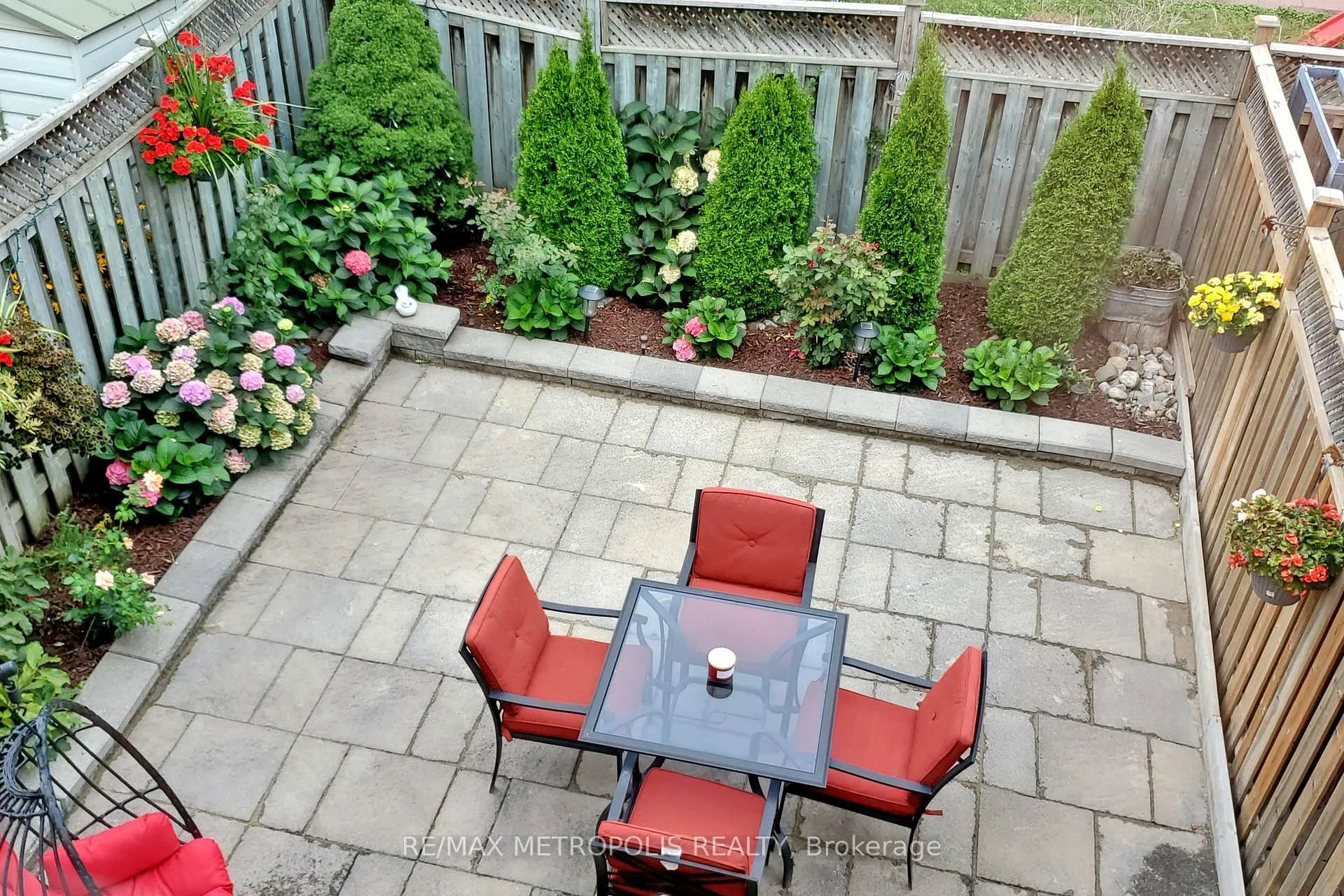 Photo 32 of 14 Piazza Crescent, Vaughan, West Woodbridge — HOMEH