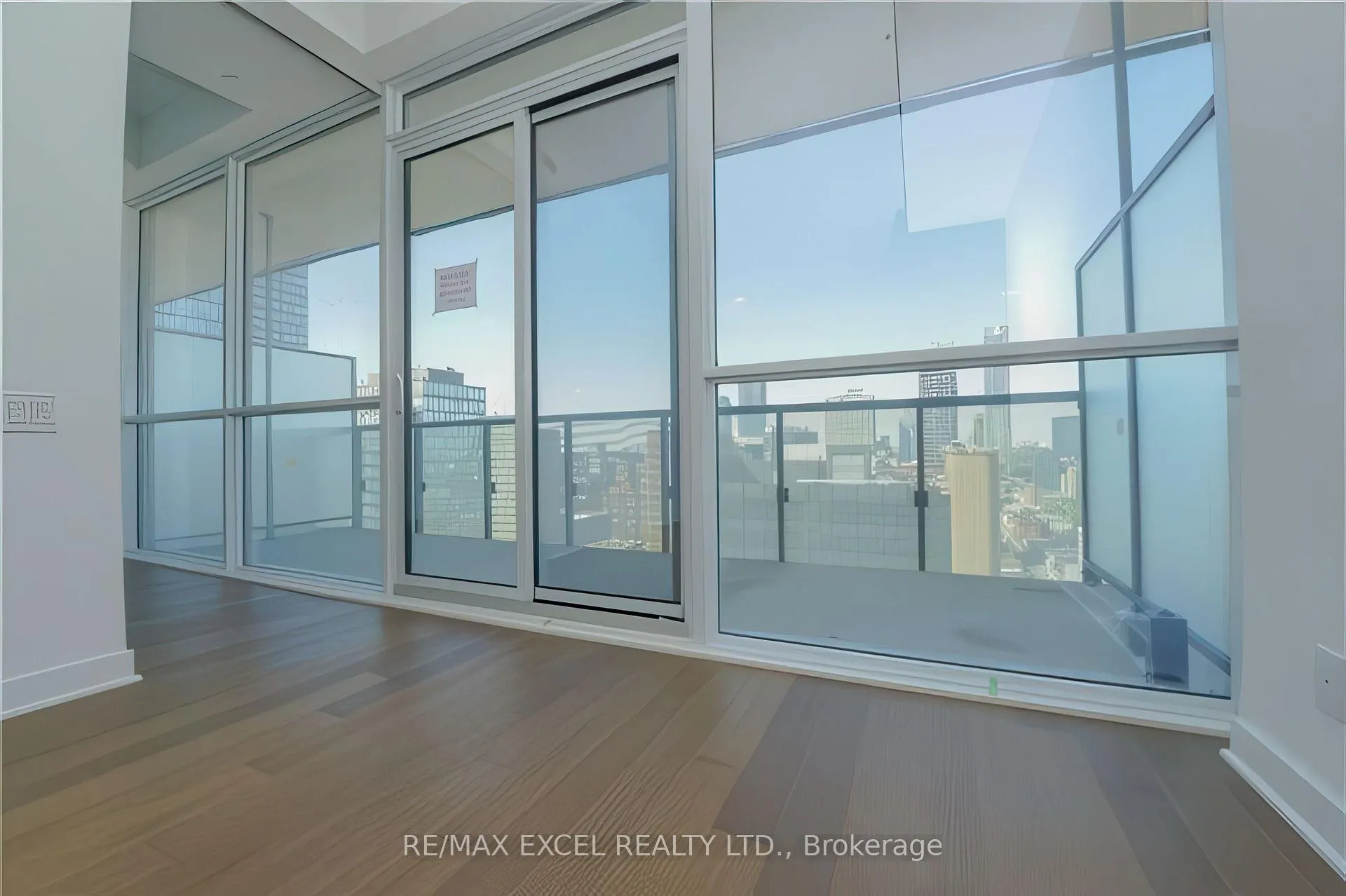 Photo 3 of Unit 2508, 15 Grenville Street, Toronto, Bay Street Corridor — HOMEH