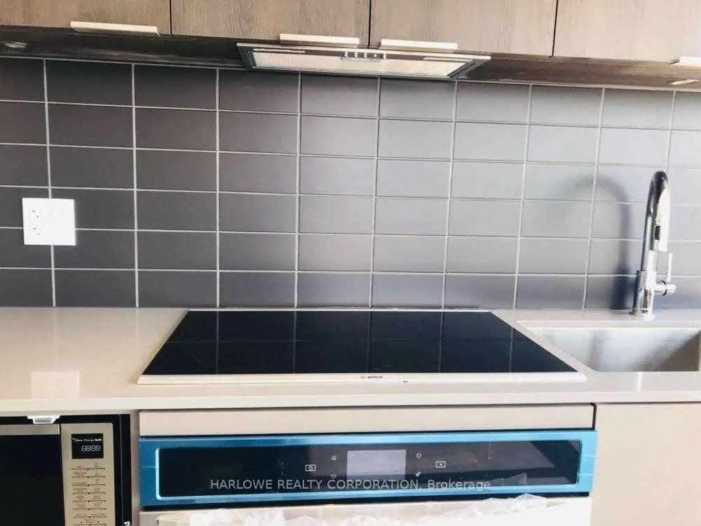 Photo 3 of Unit N1802, 6 Sonic Way, Toronto, Flemingdon Park — HOMEH