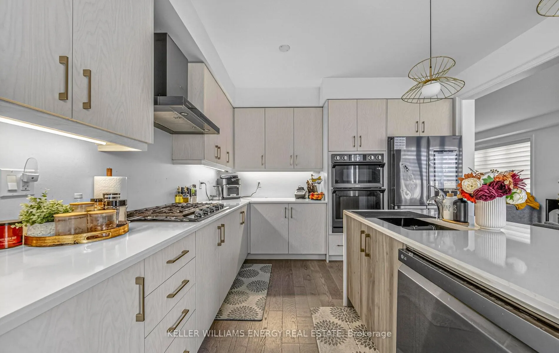 Photo 15 of 23 Holman Court, Whitby, Williamsburg — HOMEH