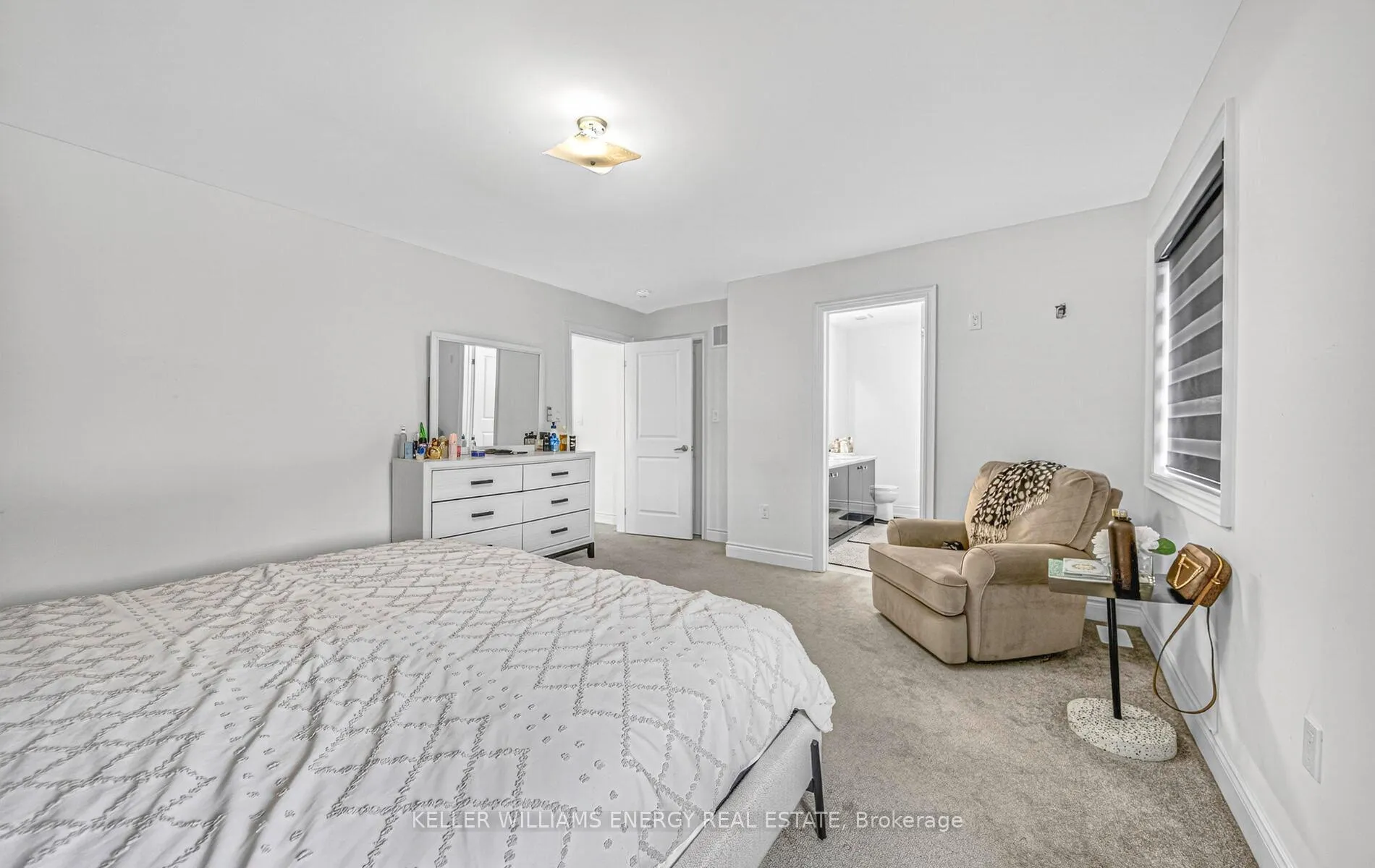 Photo 20 of 23 Holman Court, Whitby, Williamsburg — HOMEH