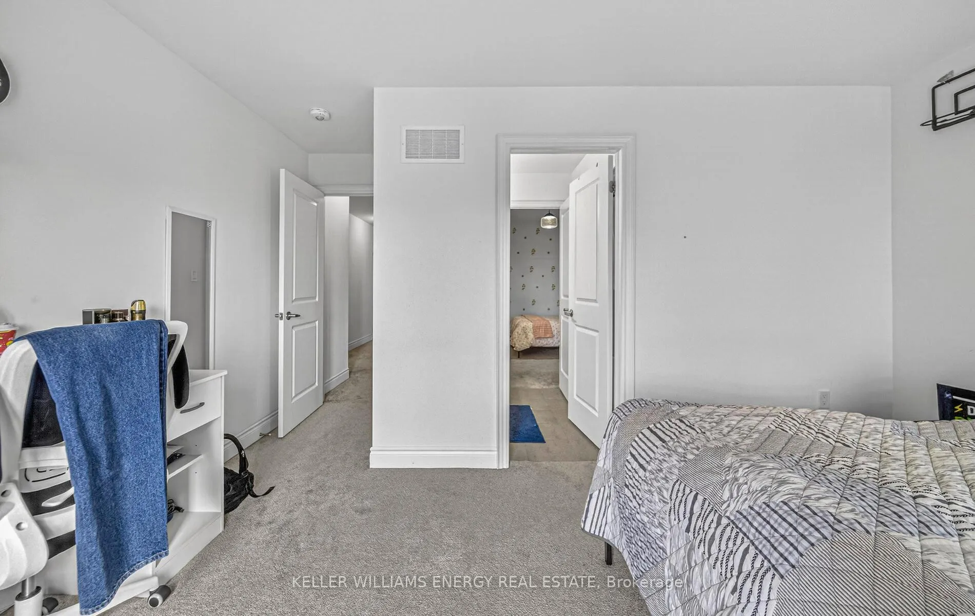 Photo 32 of 23 Holman Court, Whitby, Williamsburg — HOMEH