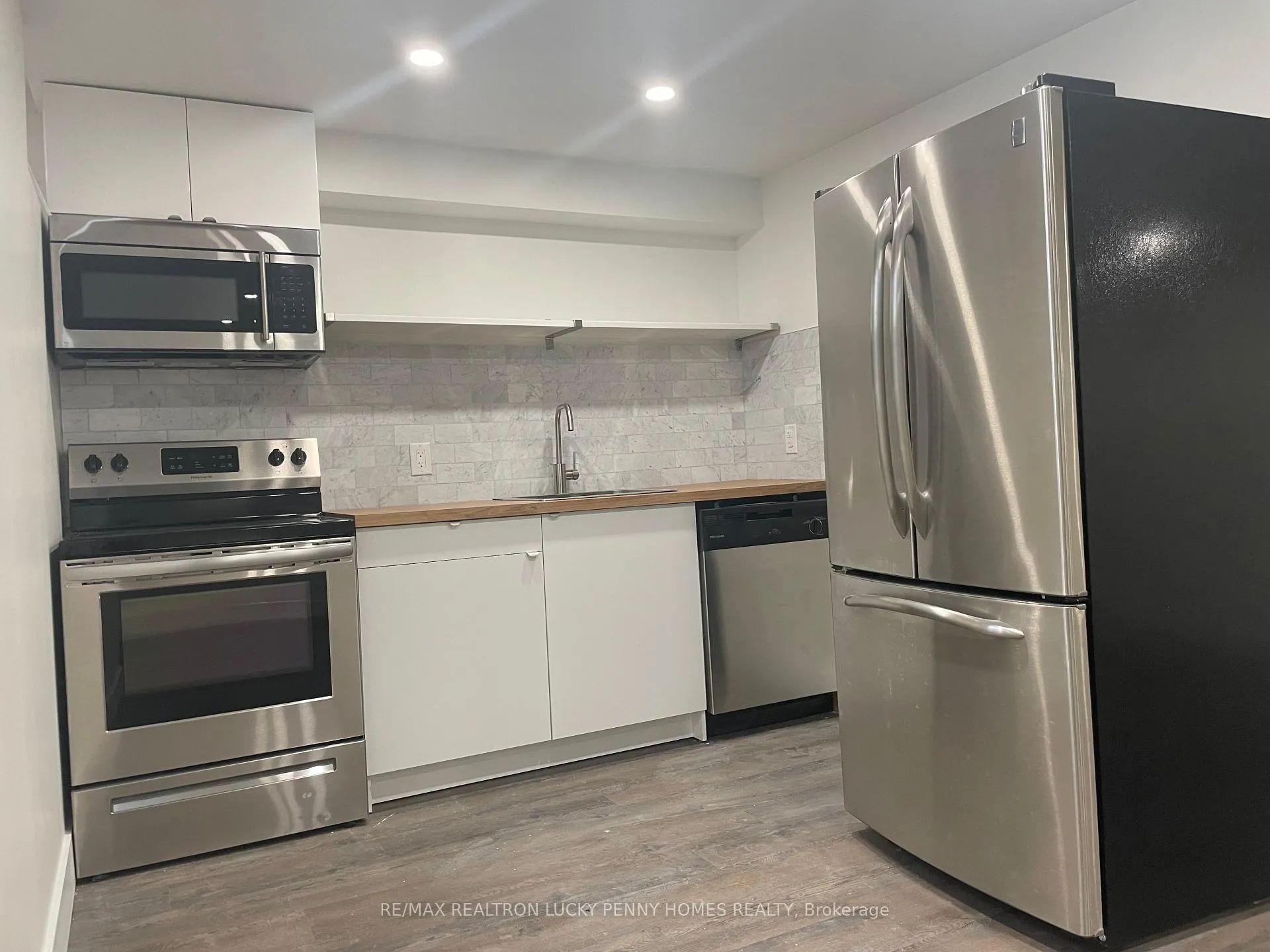 Photo 3 of Unit Bsmt, 83 Living Crescent, Markham, Victoria Square — HOMEH