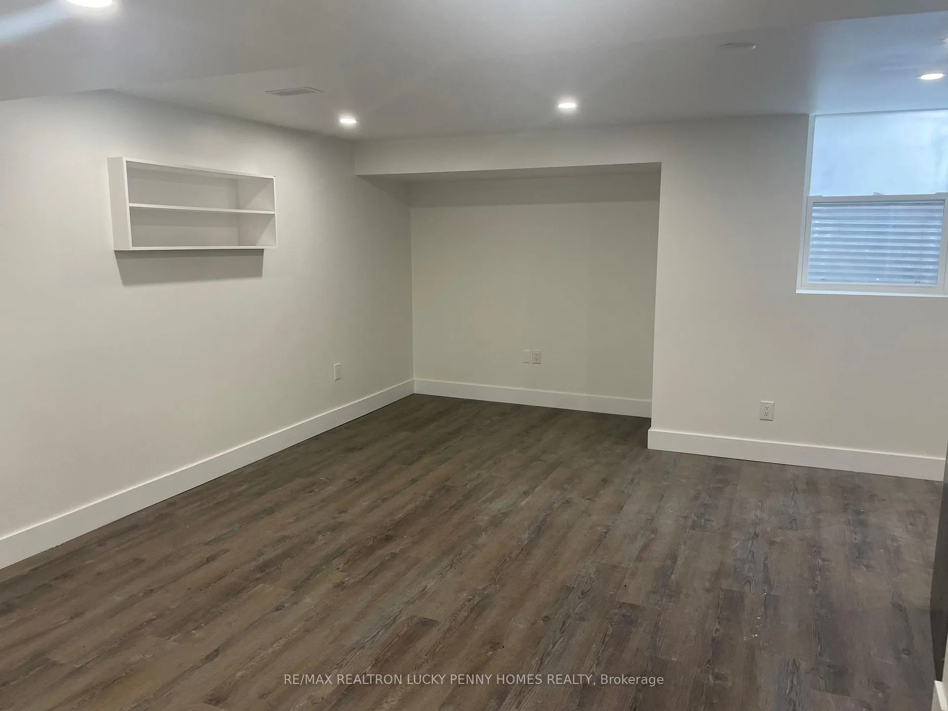 Photo 8 of Unit Bsmt, 83 Living Crescent, Markham, Victoria Square — HOMEH